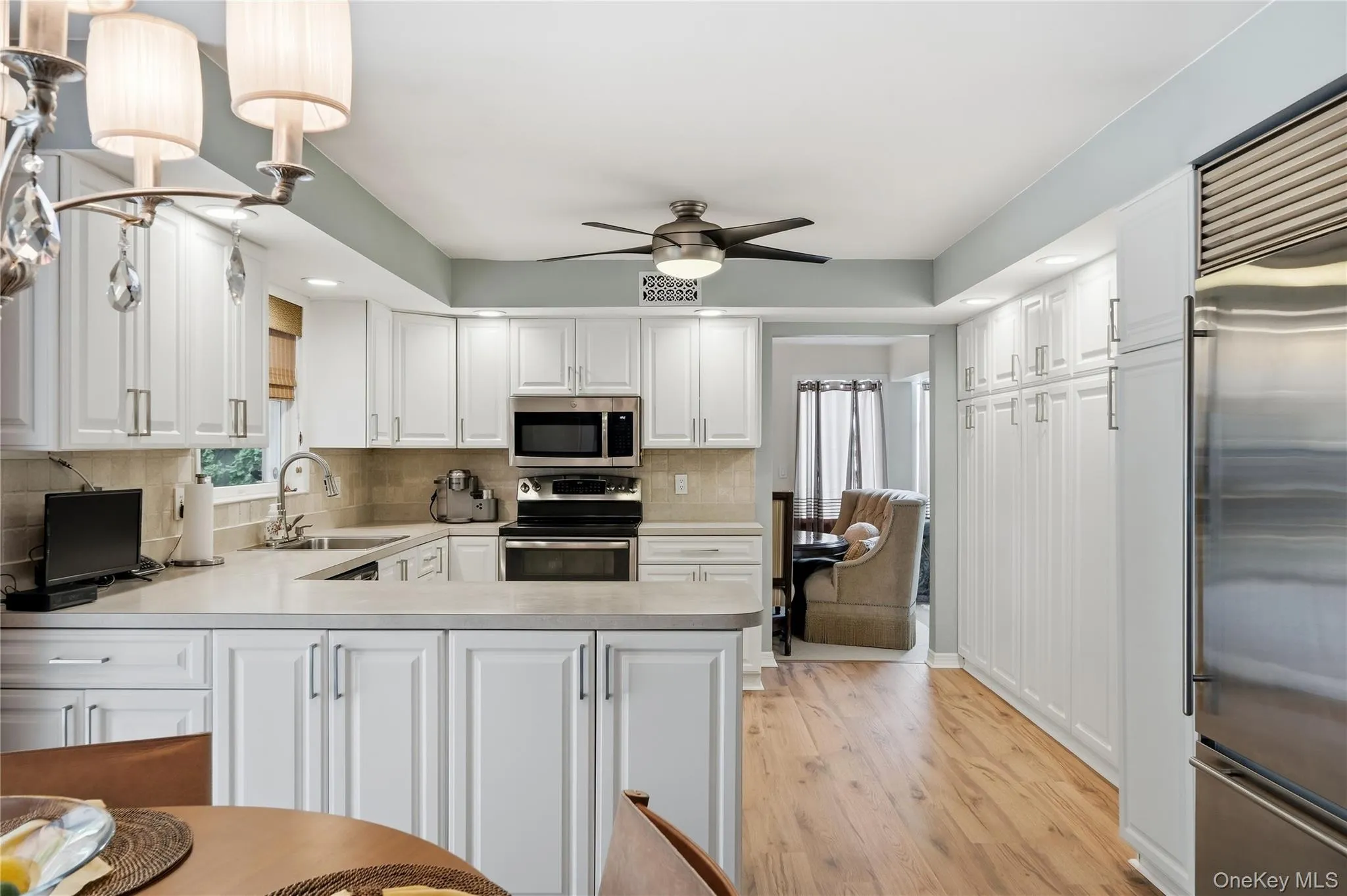 16 Wildwood Court, Islip, NY, 5 Bedrooms Bedrooms, 9 Rooms Rooms,4 BathroomsBathrooms,Residential,For Rent,Wildwood,0,1007043 16 Wildwood Court, Islip, NY, 5 Bedrooms Bedrooms, 9 Rooms Rooms,4 BathroomsBathrooms,Residential,For Rent,Wildwood,0,1007043