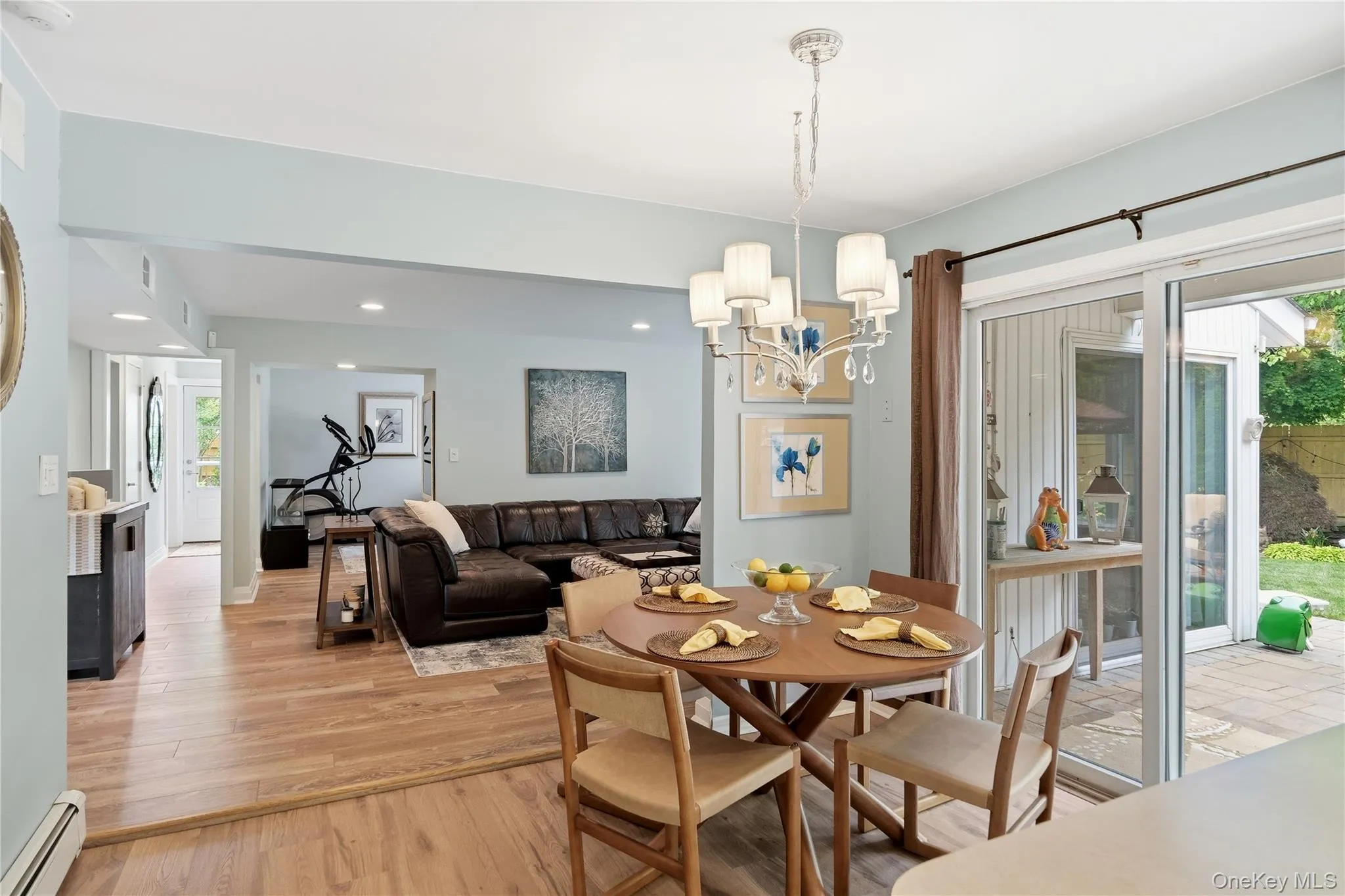 16 Wildwood Court, Islip, NY, 5 Bedrooms Bedrooms, 9 Rooms Rooms,4 BathroomsBathrooms,Residential,For Rent,Wildwood,0,1007043 16 Wildwood Court, Islip, NY, 5 Bedrooms Bedrooms, 9 Rooms Rooms,4 BathroomsBathrooms,Residential,For Rent,Wildwood,0,1007043
