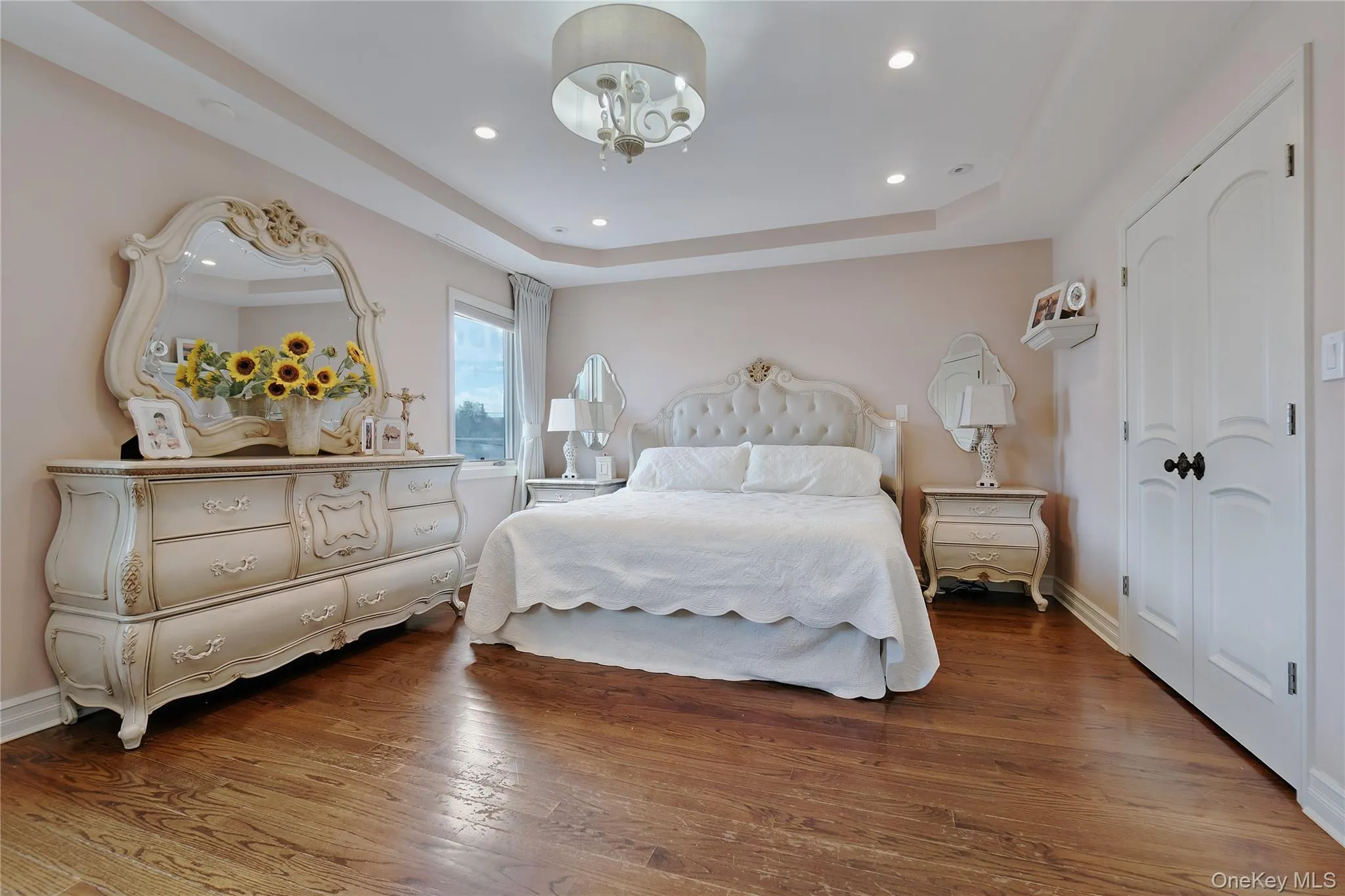 164-31 89th Street, New York, NY, 4 Bedrooms Bedrooms, 9 Rooms Rooms,3 BathroomsBathrooms,Residential,For Rent,89th,0,1007045 164-31 89th Street, New York, NY, 4 Bedrooms Bedrooms, 9 Rooms Rooms,3 BathroomsBathrooms,Residential,For Rent,89th,0,1007045