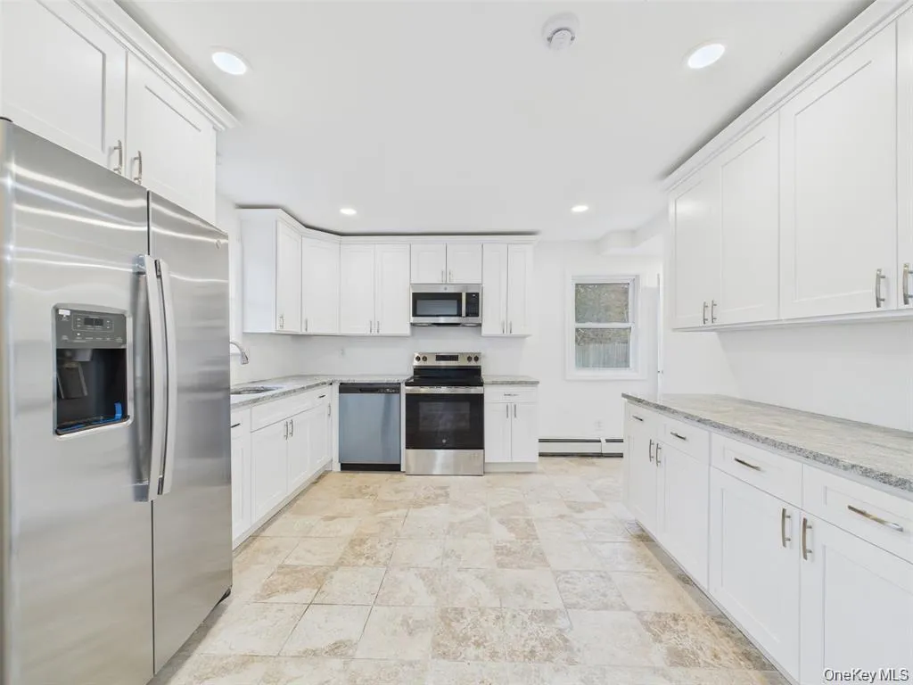 613 Bourdois Avenue, Brookhaven, NY, 4 Bedrooms Bedrooms, 10 Rooms Rooms,3 BathroomsBathrooms,Residential,For Rent,Bourdois,0,1007047 613 Bourdois Avenue, Brookhaven, NY, 4 Bedrooms Bedrooms, 10 Rooms Rooms,3 BathroomsBathrooms,Residential,For Rent,Bourdois,0,1007047