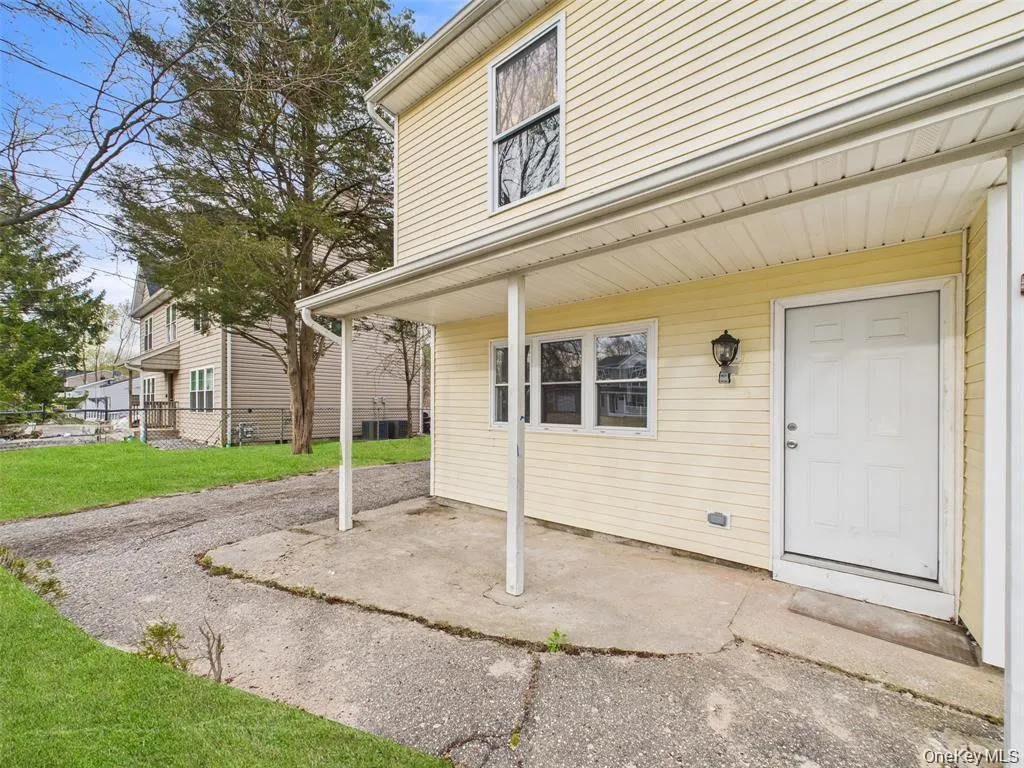 613 Bourdois Avenue, Brookhaven, NY, 4 Bedrooms Bedrooms, 10 Rooms Rooms,3 BathroomsBathrooms,Residential,For Rent,Bourdois,0,1007047 613 Bourdois Avenue, Brookhaven, NY, 4 Bedrooms Bedrooms, 10 Rooms Rooms,3 BathroomsBathrooms,Residential,For Rent,Bourdois,0,1007047