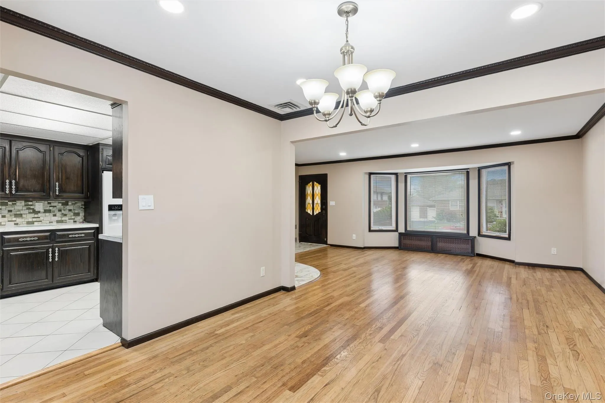 3962 Hahn Avenue, Hempstead, NY, 4 Bedrooms Bedrooms, 7 Rooms Rooms,3 BathroomsBathrooms,Residential,For Rent,Hahn,0,1007049 3962 Hahn Avenue, Hempstead, NY, 4 Bedrooms Bedrooms, 7 Rooms Rooms,3 BathroomsBathrooms,Residential,For Rent,Hahn,0,1007049