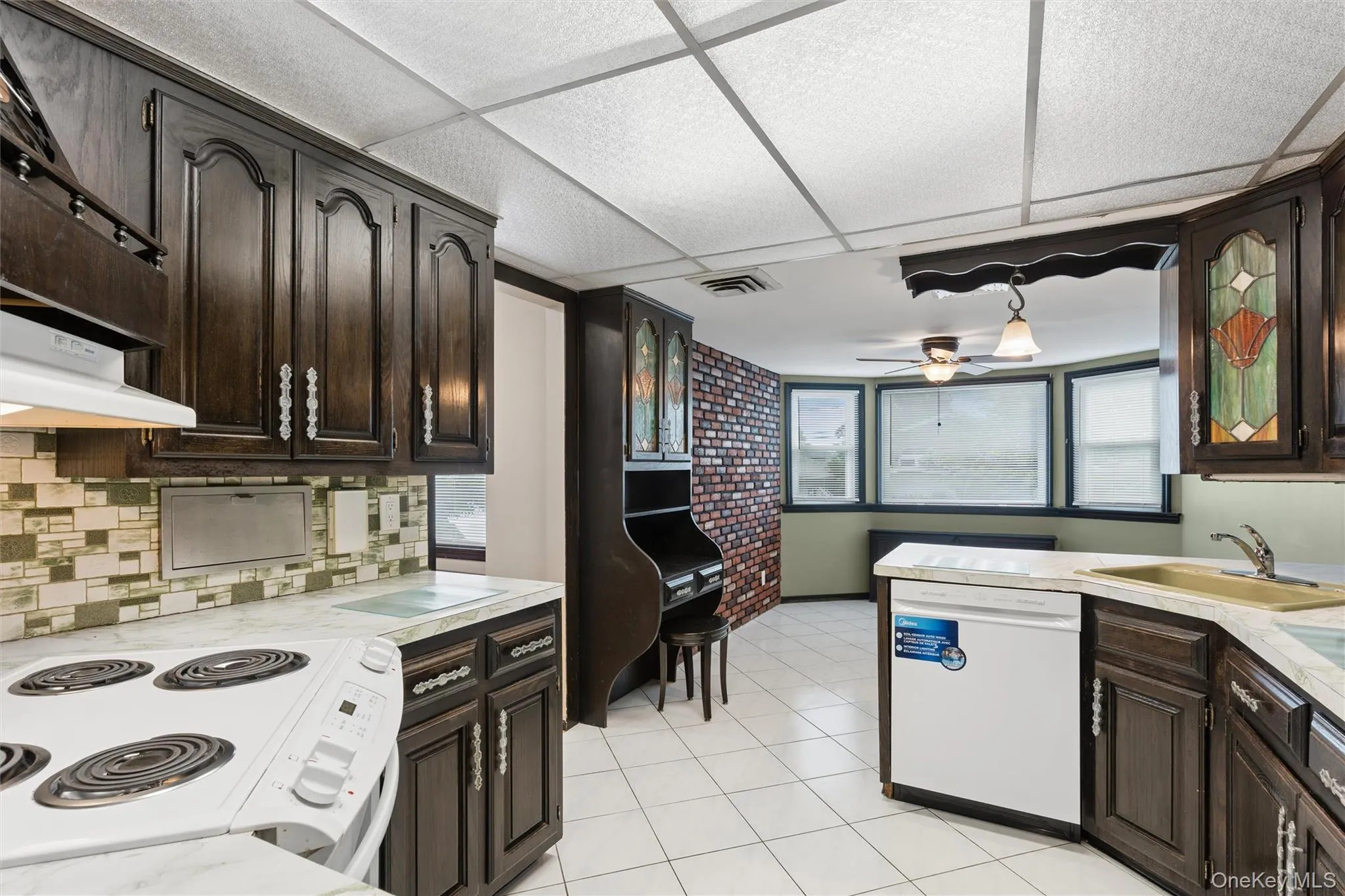 3962 Hahn Avenue, Hempstead, NY, 4 Bedrooms Bedrooms, 7 Rooms Rooms,3 BathroomsBathrooms,Residential,For Rent,Hahn,0,1007049 3962 Hahn Avenue, Hempstead, NY, 4 Bedrooms Bedrooms, 7 Rooms Rooms,3 BathroomsBathrooms,Residential,For Rent,Hahn,0,1007049