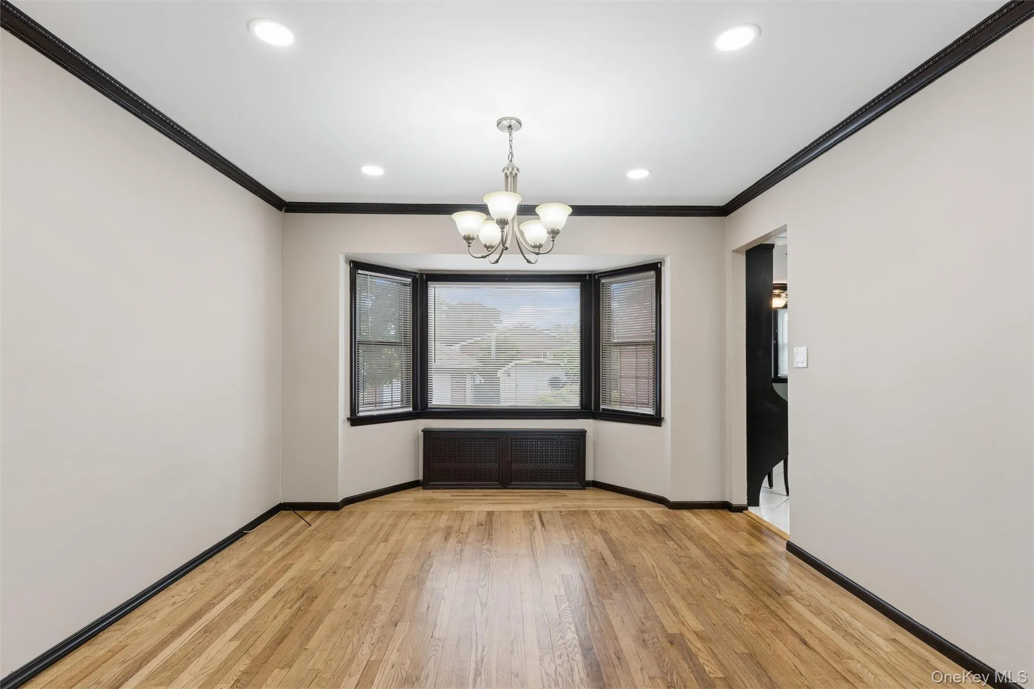 3962 Hahn Avenue, Hempstead, NY, 4 Bedrooms Bedrooms, 7 Rooms Rooms,3 BathroomsBathrooms,Residential,For Rent,Hahn,0,1007049 3962 Hahn Avenue, Hempstead, NY, 4 Bedrooms Bedrooms, 7 Rooms Rooms,3 BathroomsBathrooms,Residential,For Rent,Hahn,0,1007049