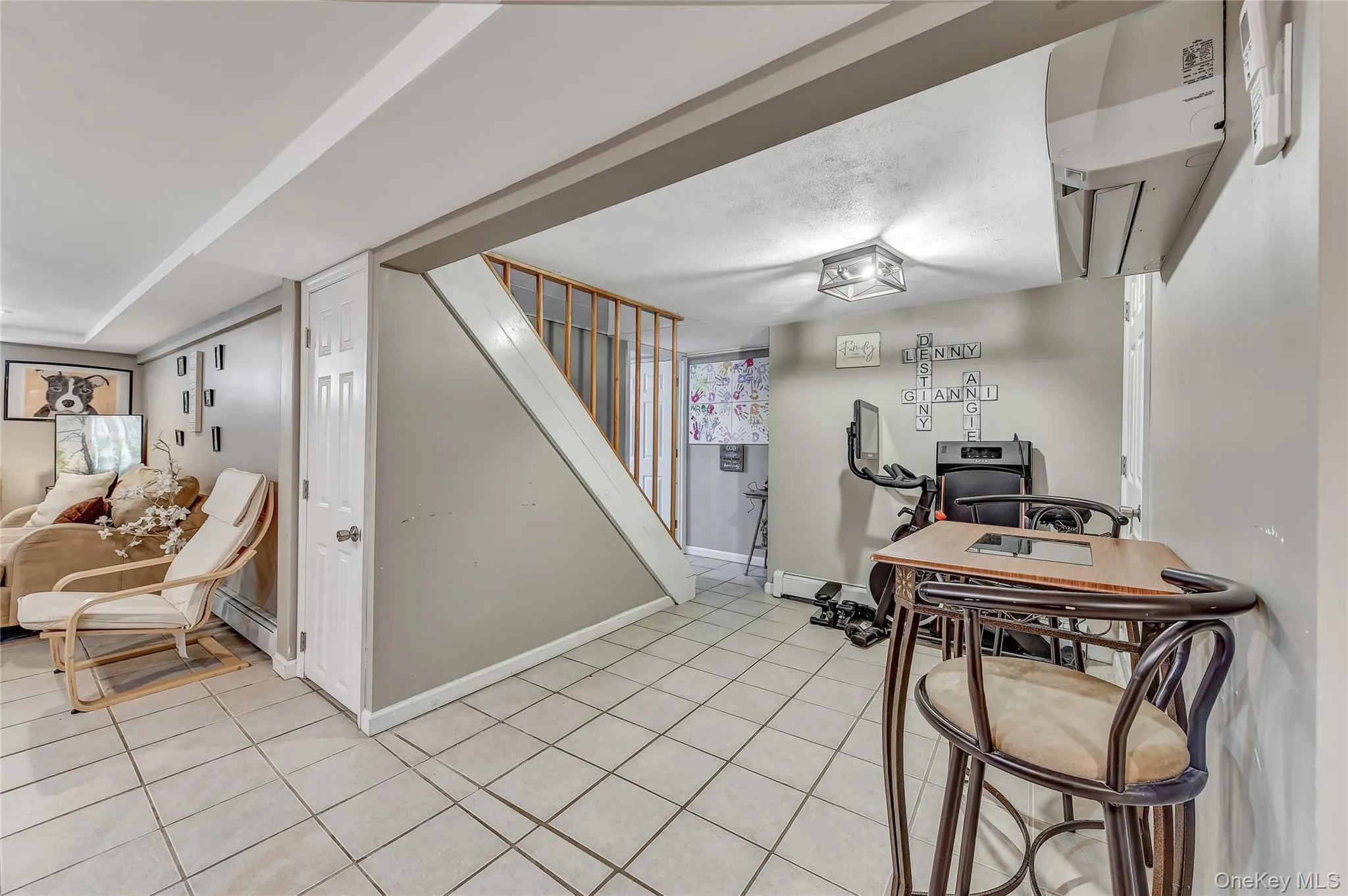 145 South Street, Marlboro, NY, 3 Bedrooms Bedrooms, 5 Rooms Rooms,1 BathroomBathrooms,Residential,For Rent,South,0,1007051 145 South Street, Marlboro, NY, 3 Bedrooms Bedrooms, 5 Rooms Rooms,1 BathroomBathrooms,Residential,For Rent,South,0,1007051