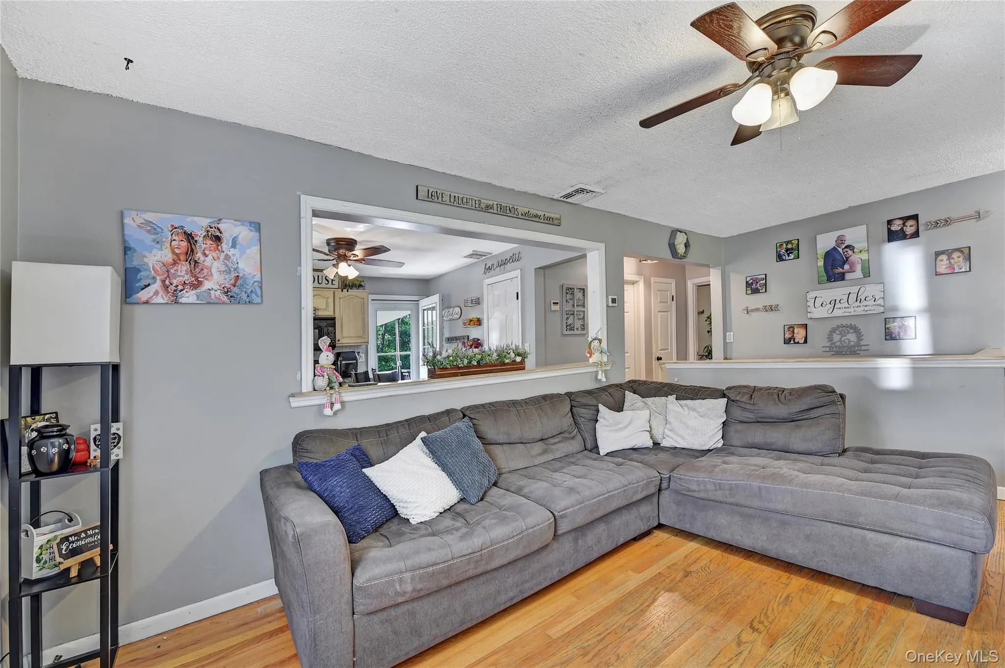 145 South Street, Marlboro, NY, 3 Bedrooms Bedrooms, 5 Rooms Rooms,1 BathroomBathrooms,Residential,For Rent,South,0,1007051 145 South Street, Marlboro, NY, 3 Bedrooms Bedrooms, 5 Rooms Rooms,1 BathroomBathrooms,Residential,For Rent,South,0,1007051