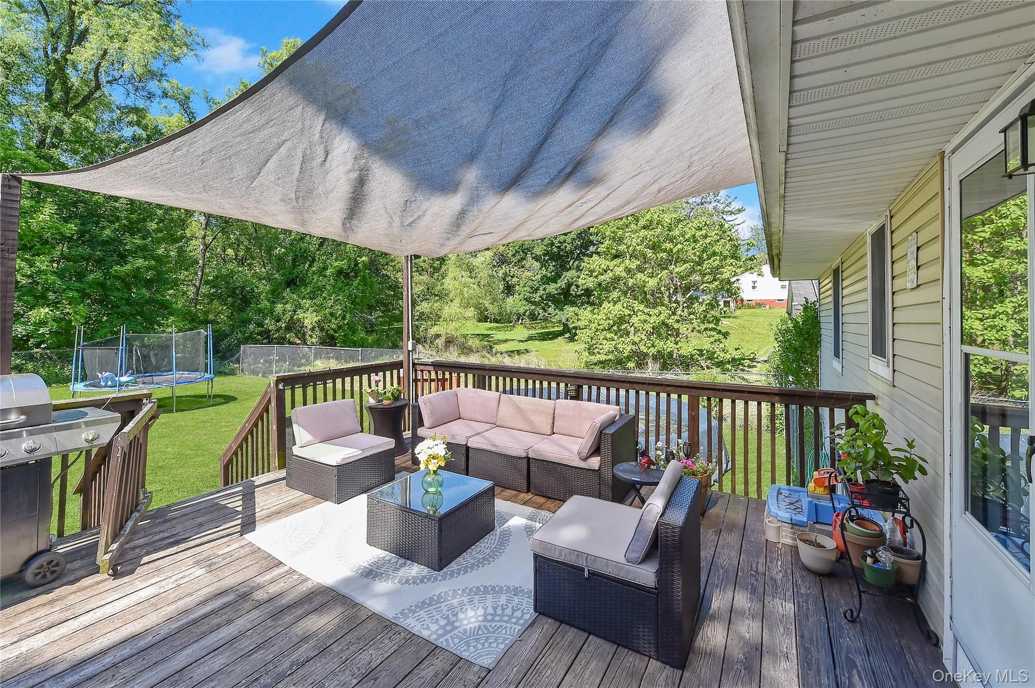 145 South Street, Marlboro, NY, 3 Bedrooms Bedrooms, 5 Rooms Rooms,1 BathroomBathrooms,Residential,For Rent,South,0,1007051 145 South Street, Marlboro, NY, 3 Bedrooms Bedrooms, 5 Rooms Rooms,1 BathroomBathrooms,Residential,For Rent,South,0,1007051