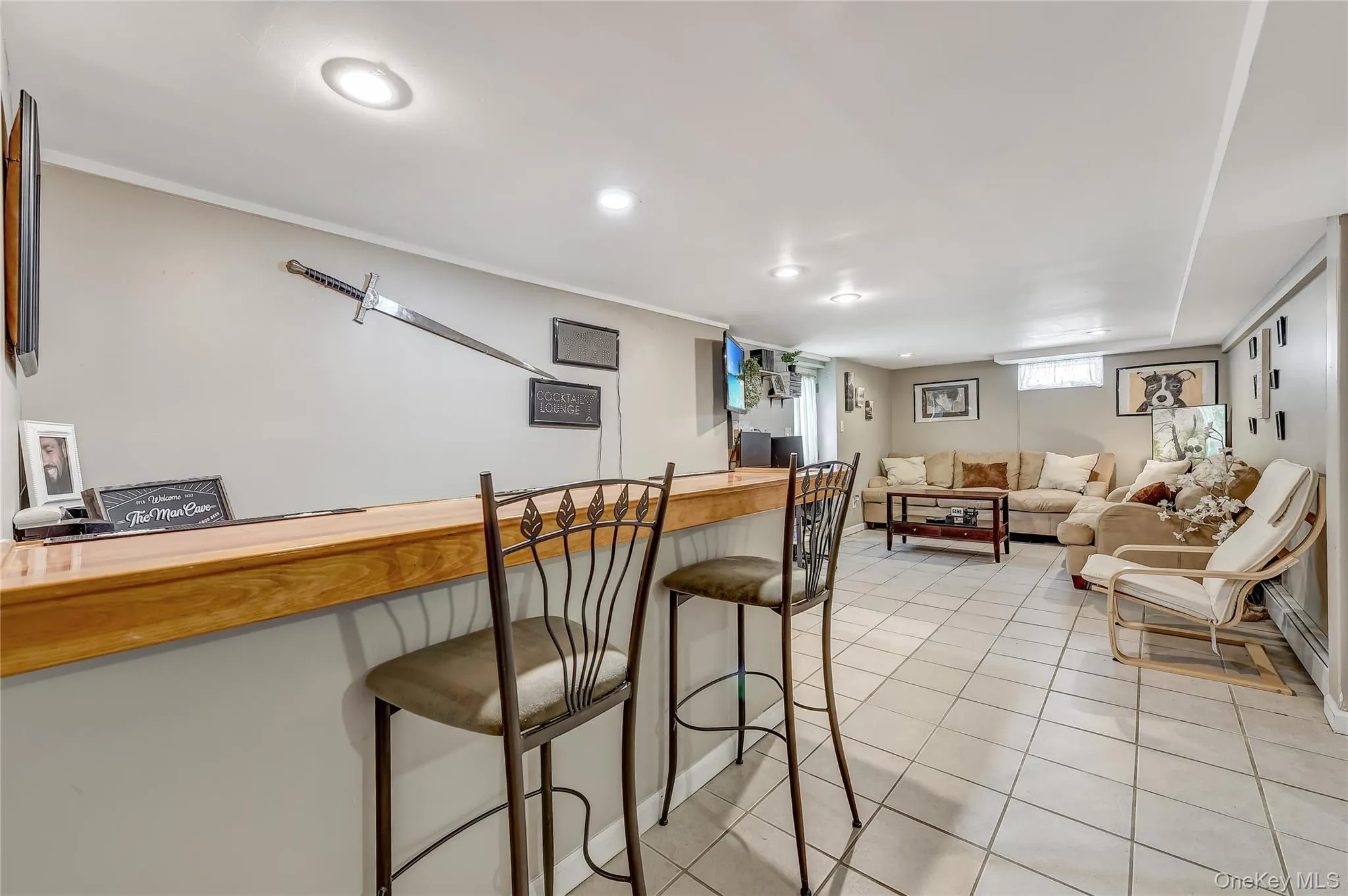 145 South Street, Marlboro, NY, 3 Bedrooms Bedrooms, 5 Rooms Rooms,1 BathroomBathrooms,Residential,For Rent,South,0,1007051 145 South Street, Marlboro, NY, 3 Bedrooms Bedrooms, 5 Rooms Rooms,1 BathroomBathrooms,Residential,For Rent,South,0,1007051
