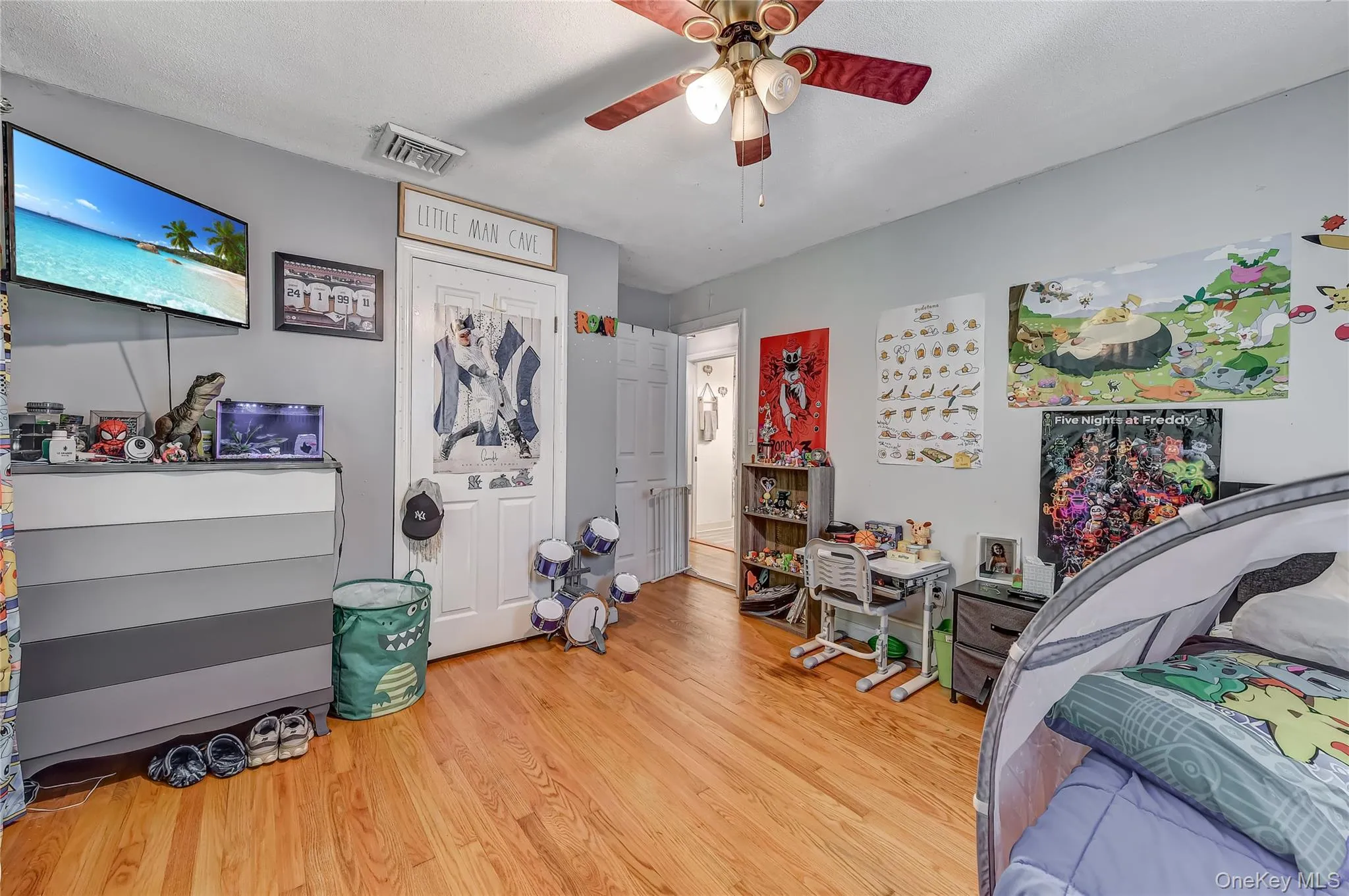 145 South Street, Marlboro, NY, 3 Bedrooms Bedrooms, 5 Rooms Rooms,1 BathroomBathrooms,Residential,For Rent,South,0,1007051 145 South Street, Marlboro, NY, 3 Bedrooms Bedrooms, 5 Rooms Rooms,1 BathroomBathrooms,Residential,For Rent,South,0,1007051