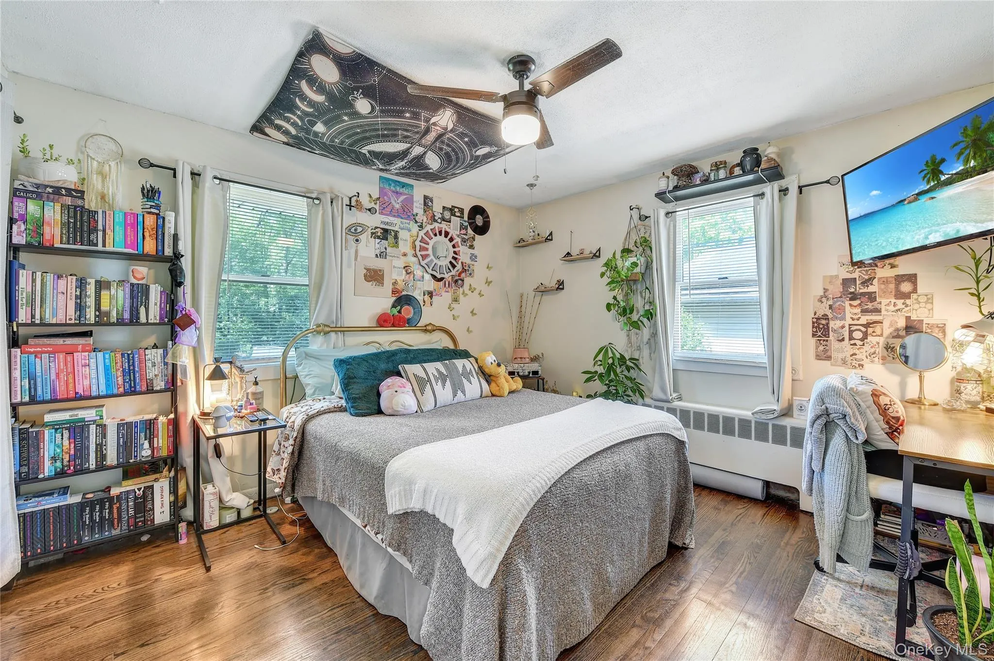 145 South Street, Marlboro, NY, 3 Bedrooms Bedrooms, 5 Rooms Rooms,1 BathroomBathrooms,Residential,For Rent,South,0,1007051 145 South Street, Marlboro, NY, 3 Bedrooms Bedrooms, 5 Rooms Rooms,1 BathroomBathrooms,Residential,For Rent,South,0,1007051