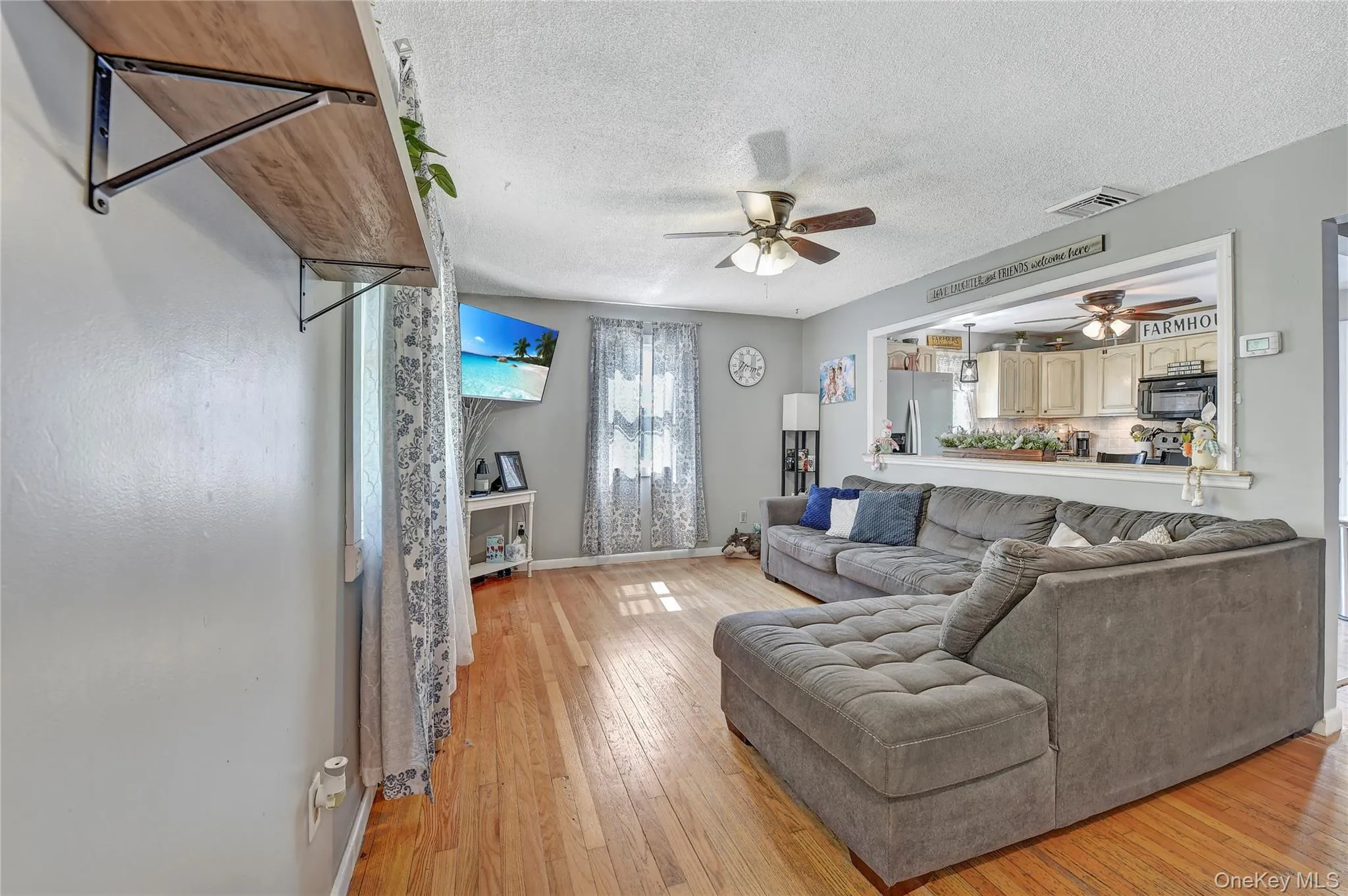 145 South Street, Marlboro, NY, 3 Bedrooms Bedrooms, 5 Rooms Rooms,1 BathroomBathrooms,Residential,For Rent,South,0,1007051 145 South Street, Marlboro, NY, 3 Bedrooms Bedrooms, 5 Rooms Rooms,1 BathroomBathrooms,Residential,For Rent,South,0,1007051