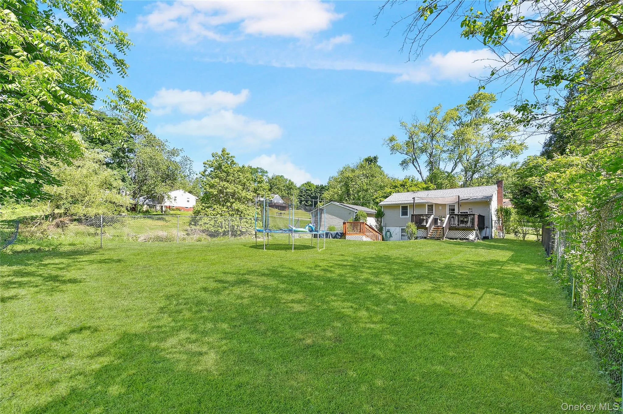 145 South Street, Marlboro, NY, 3 Bedrooms Bedrooms, 5 Rooms Rooms,1 BathroomBathrooms,Residential,For Rent,South,0,1007051 145 South Street, Marlboro, NY, 3 Bedrooms Bedrooms, 5 Rooms Rooms,1 BathroomBathrooms,Residential,For Rent,South,0,1007051