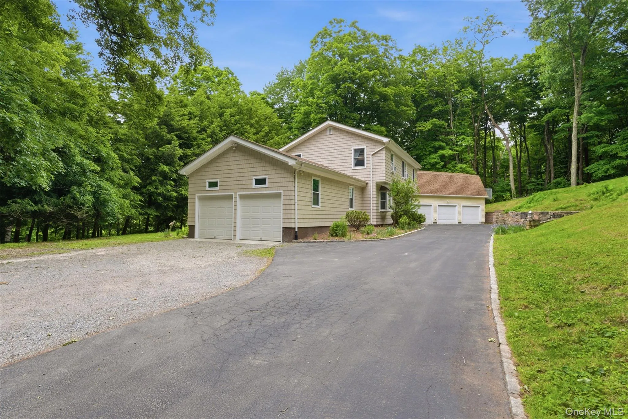 186 High Ridge Road, Pound Ridge, NY, 4 Bedrooms Bedrooms, 9 Rooms Rooms,2 BathroomsBathrooms,Residential,For Rent,High Ridge,0,1007052 186 High Ridge Road, Pound Ridge, NY, 4 Bedrooms Bedrooms, 9 Rooms Rooms,2 BathroomsBathrooms,Residential,For Rent,High Ridge,0,1007052