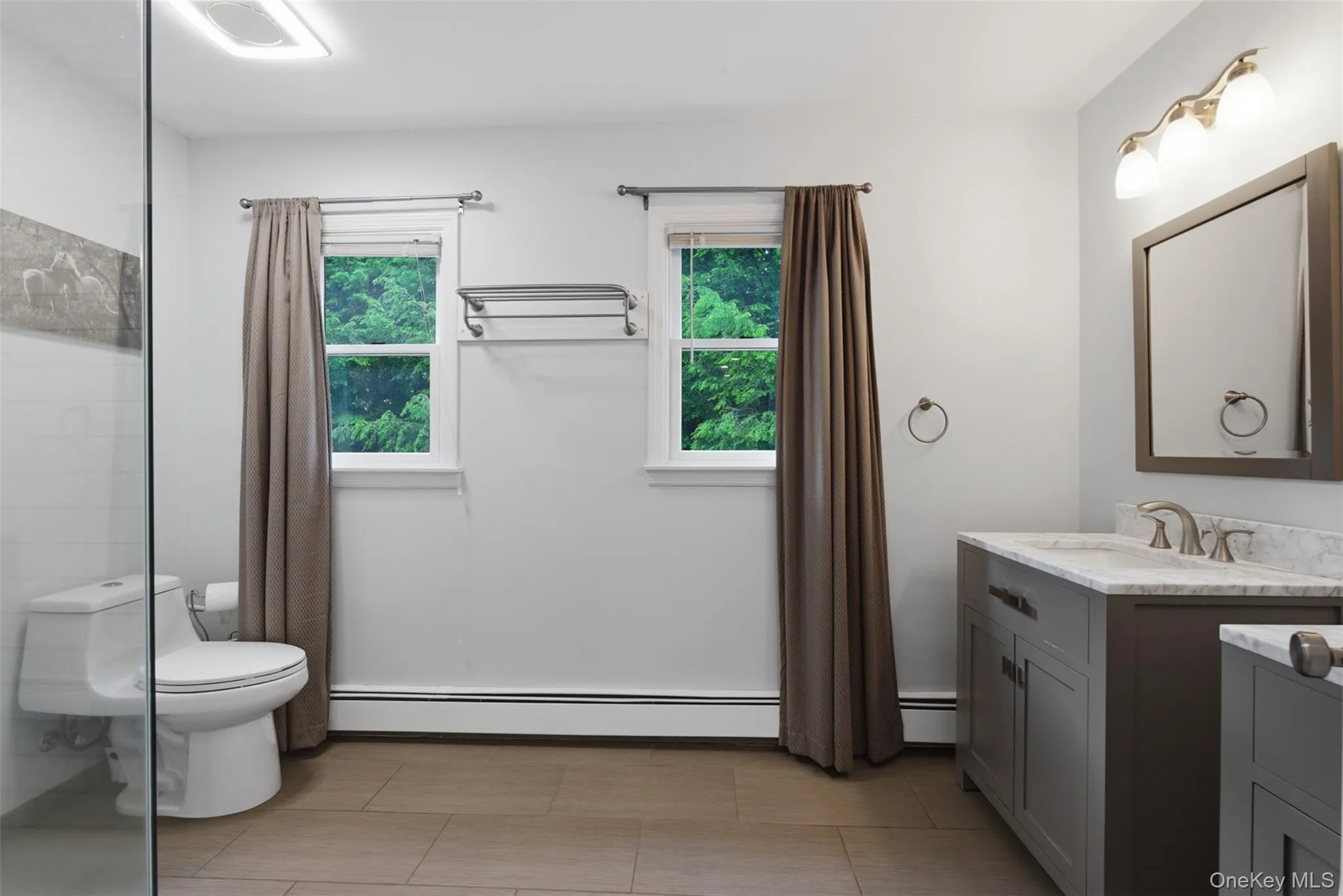 En Suite Bath En Suite Bath