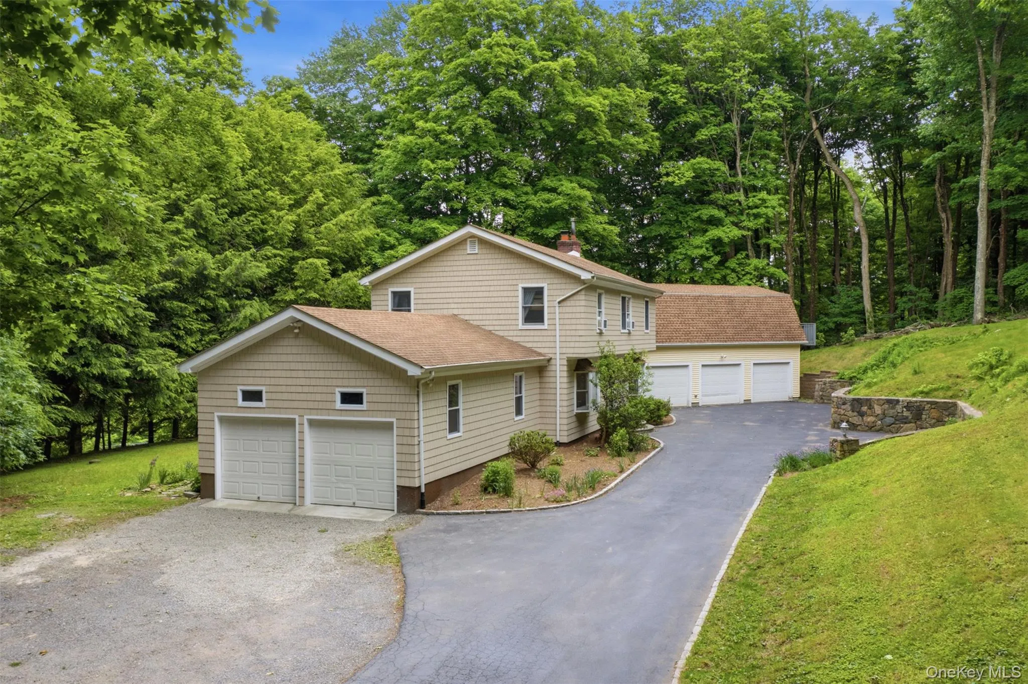 186 High Ridge Road, Pound Ridge, NY, 4 Bedrooms Bedrooms, 9 Rooms Rooms,2 BathroomsBathrooms,Residential,For Rent,High Ridge,0,1007052 186 High Ridge Road, Pound Ridge, NY, 4 Bedrooms Bedrooms, 9 Rooms Rooms,2 BathroomsBathrooms,Residential,For Rent,High Ridge,0,1007052