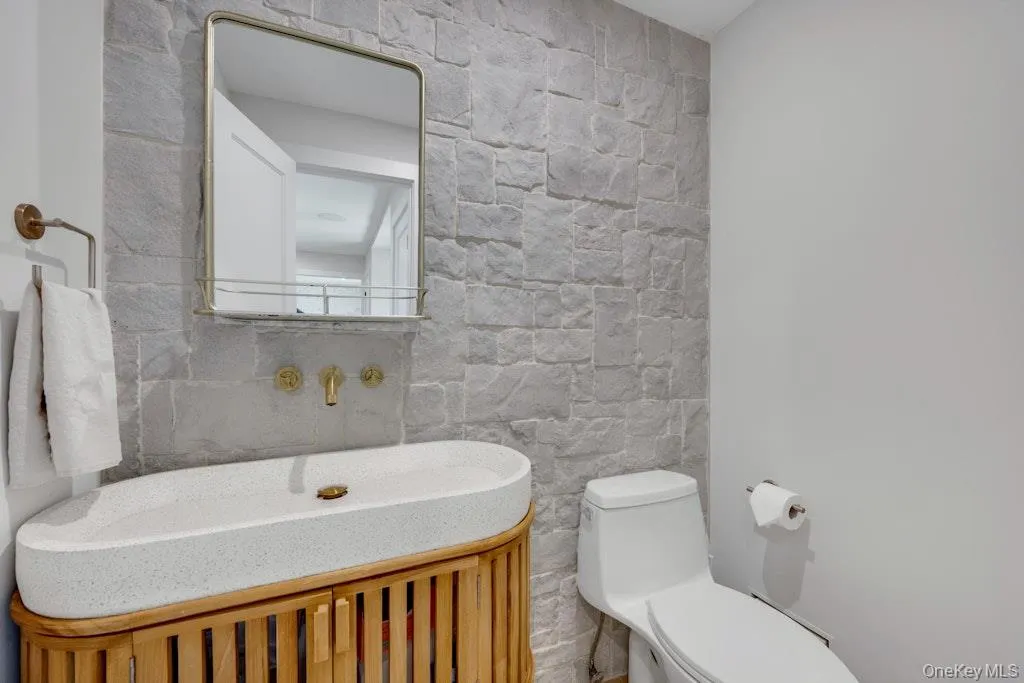 35 Walden Road, Mount Pleasant, NY, 6 Bedrooms Bedrooms, 12 Rooms Rooms,4 BathroomsBathrooms,Residential,For Rent,Walden,0,1007053 35 Walden Road, Mount Pleasant, NY, 6 Bedrooms Bedrooms, 12 Rooms Rooms,4 BathroomsBathrooms,Residential,For Rent,Walden,0,1007053