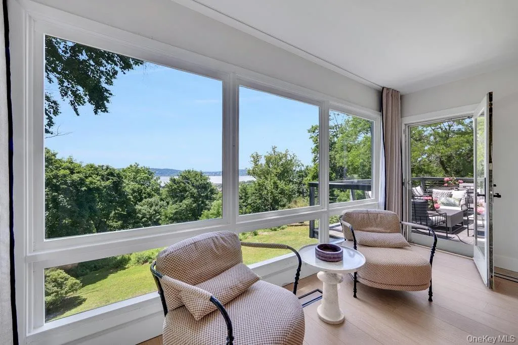 35 Walden Road, Mount Pleasant, NY, 6 Bedrooms Bedrooms, 12 Rooms Rooms,4 BathroomsBathrooms,Residential,For Rent,Walden,0,1007053 35 Walden Road, Mount Pleasant, NY, 6 Bedrooms Bedrooms, 12 Rooms Rooms,4 BathroomsBathrooms,Residential,For Rent,Walden,0,1007053