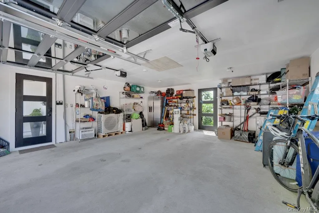 35 Walden Road, Mount Pleasant, NY, 6 Bedrooms Bedrooms, 12 Rooms Rooms,4 BathroomsBathrooms,Residential,For Rent,Walden,0,1007053 35 Walden Road, Mount Pleasant, NY, 6 Bedrooms Bedrooms, 12 Rooms Rooms,4 BathroomsBathrooms,Residential,For Rent,Walden,0,1007053