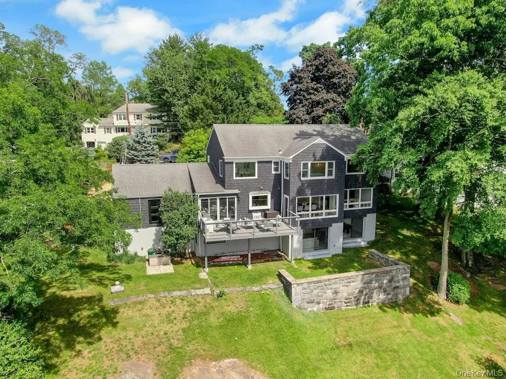35 Walden Road, Mount Pleasant, NY, 6 Bedrooms Bedrooms, 12 Rooms Rooms,4 BathroomsBathrooms,Residential,For Rent,Walden,0,1007053 35 Walden Road, Mount Pleasant, NY, 6 Bedrooms Bedrooms, 12 Rooms Rooms,4 BathroomsBathrooms,Residential,For Rent,Walden,0,1007053