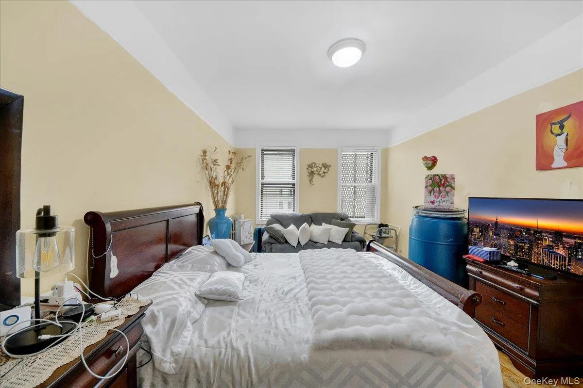 3398 Wayne Avenue, New York, NY, 1 Bedroom Bedrooms, 3 Rooms Rooms,1 BathroomBathrooms,Residential,For Rent,Wayne,0,1007054 3398 Wayne Avenue, New York, NY, 1 Bedroom Bedrooms, 3 Rooms Rooms,1 BathroomBathrooms,Residential,For Rent,Wayne,0,1007054