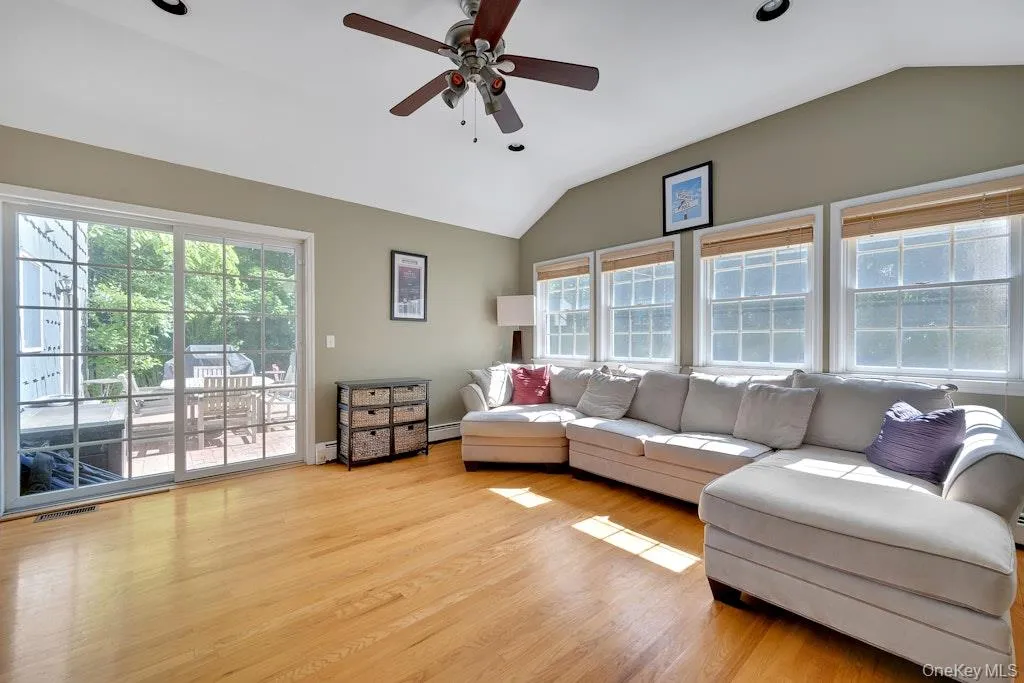 12 Webb Road, Mount Pleasant, NY, 5 Bedrooms Bedrooms, 10 Rooms Rooms,3 BathroomsBathrooms,Residential,For Rent,Webb,0,1007061 12 Webb Road, Mount Pleasant, NY, 5 Bedrooms Bedrooms, 10 Rooms Rooms,3 BathroomsBathrooms,Residential,For Rent,Webb,0,1007061