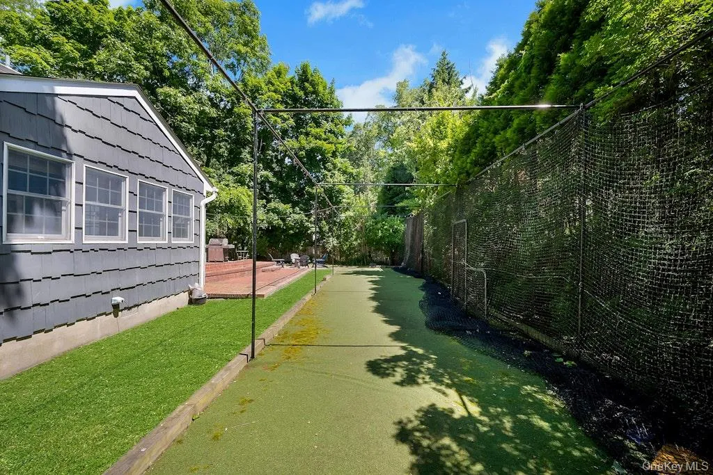 12 Webb Road, Mount Pleasant, NY, 5 Bedrooms Bedrooms, 10 Rooms Rooms,3 BathroomsBathrooms,Residential,For Rent,Webb,0,1007061 12 Webb Road, Mount Pleasant, NY, 5 Bedrooms Bedrooms, 10 Rooms Rooms,3 BathroomsBathrooms,Residential,For Rent,Webb,0,1007061