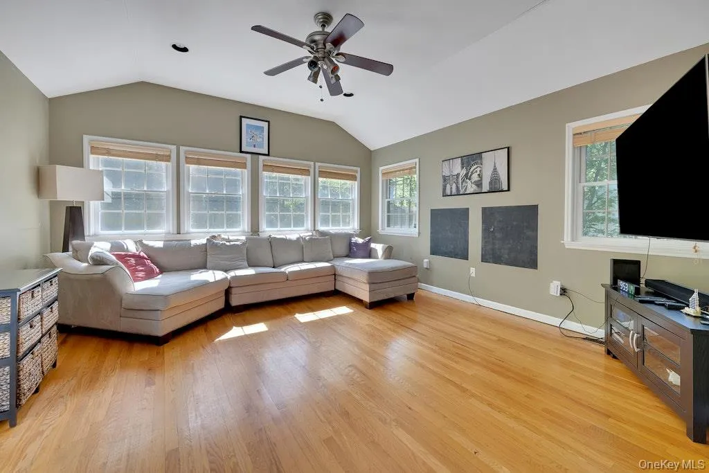 12 Webb Road, Mount Pleasant, NY, 5 Bedrooms Bedrooms, 10 Rooms Rooms,3 BathroomsBathrooms,Residential,For Rent,Webb,0,1007061 12 Webb Road, Mount Pleasant, NY, 5 Bedrooms Bedrooms, 10 Rooms Rooms,3 BathroomsBathrooms,Residential,For Rent,Webb,0,1007061