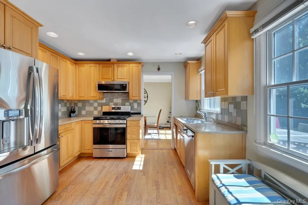 12 Webb Road, Mount Pleasant, NY, 5 Bedrooms Bedrooms, 10 Rooms Rooms,3 BathroomsBathrooms,Residential,For Rent,Webb,0,1007061 12 Webb Road, Mount Pleasant, NY, 5 Bedrooms Bedrooms, 10 Rooms Rooms,3 BathroomsBathrooms,Residential,For Rent,Webb,0,1007061