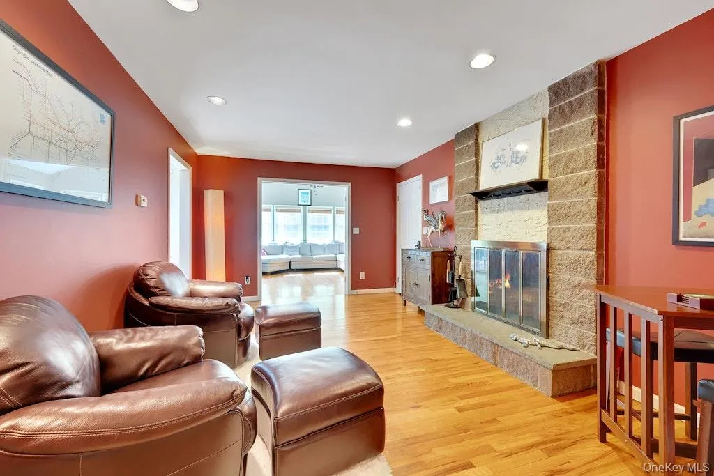 12 Webb Road, Mount Pleasant, NY, 5 Bedrooms Bedrooms, 10 Rooms Rooms,3 BathroomsBathrooms,Residential,For Rent,Webb,0,1007061 12 Webb Road, Mount Pleasant, NY, 5 Bedrooms Bedrooms, 10 Rooms Rooms,3 BathroomsBathrooms,Residential,For Rent,Webb,0,1007061