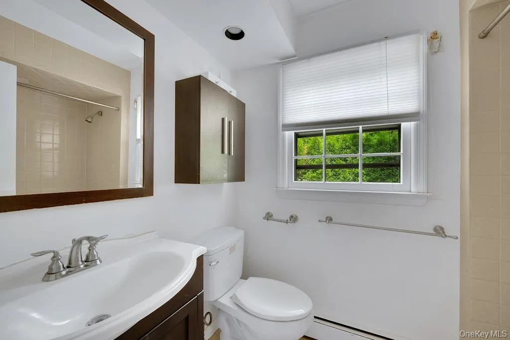 12 Webb Road, Mount Pleasant, NY, 5 Bedrooms Bedrooms, 10 Rooms Rooms,3 BathroomsBathrooms,Residential,For Rent,Webb,0,1007061 12 Webb Road, Mount Pleasant, NY, 5 Bedrooms Bedrooms, 10 Rooms Rooms,3 BathroomsBathrooms,Residential,For Rent,Webb,0,1007061