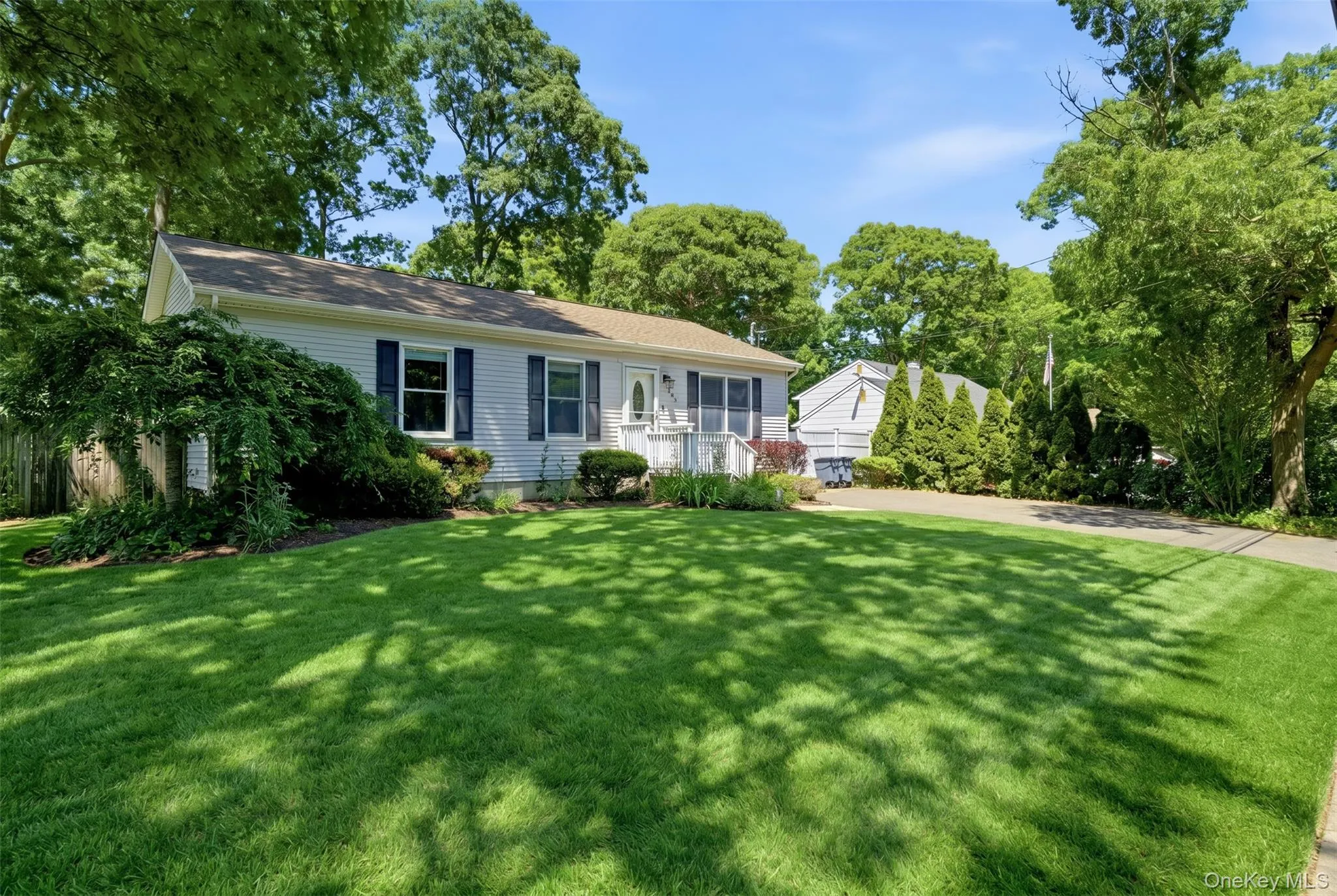 103 Hampton Avenue, Brookhaven, NY, 3 Bedrooms Bedrooms, 6 Rooms Rooms,1 BathroomBathrooms,Residential,For Rent,Hampton,0,1007063 103 Hampton Avenue, Brookhaven, NY, 3 Bedrooms Bedrooms, 6 Rooms Rooms,1 BathroomBathrooms,Residential,For Rent,Hampton,0,1007063
