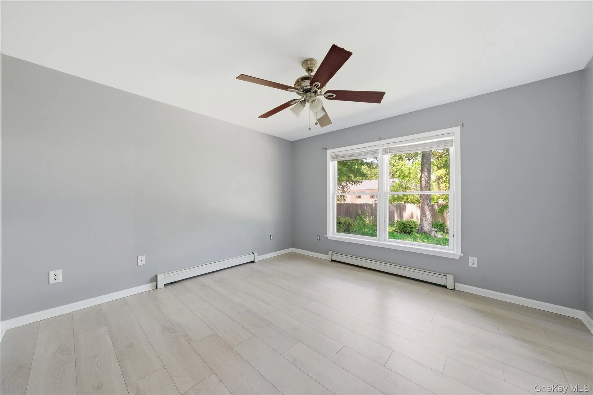 103 Hampton Avenue, Brookhaven, NY, 3 Bedrooms Bedrooms, 6 Rooms Rooms,1 BathroomBathrooms,Residential,For Rent,Hampton,0,1007063 103 Hampton Avenue, Brookhaven, NY, 3 Bedrooms Bedrooms, 6 Rooms Rooms,1 BathroomBathrooms,Residential,For Rent,Hampton,0,1007063
