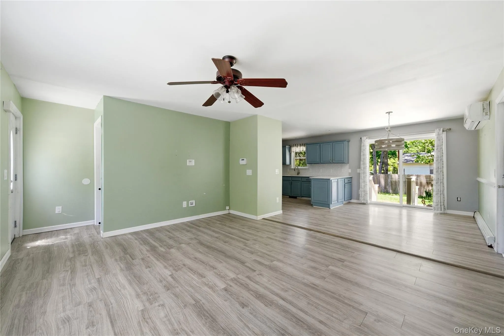 103 Hampton Avenue, Brookhaven, NY, 3 Bedrooms Bedrooms, 6 Rooms Rooms,1 BathroomBathrooms,Residential,For Rent,Hampton,0,1007063 103 Hampton Avenue, Brookhaven, NY, 3 Bedrooms Bedrooms, 6 Rooms Rooms,1 BathroomBathrooms,Residential,For Rent,Hampton,0,1007063