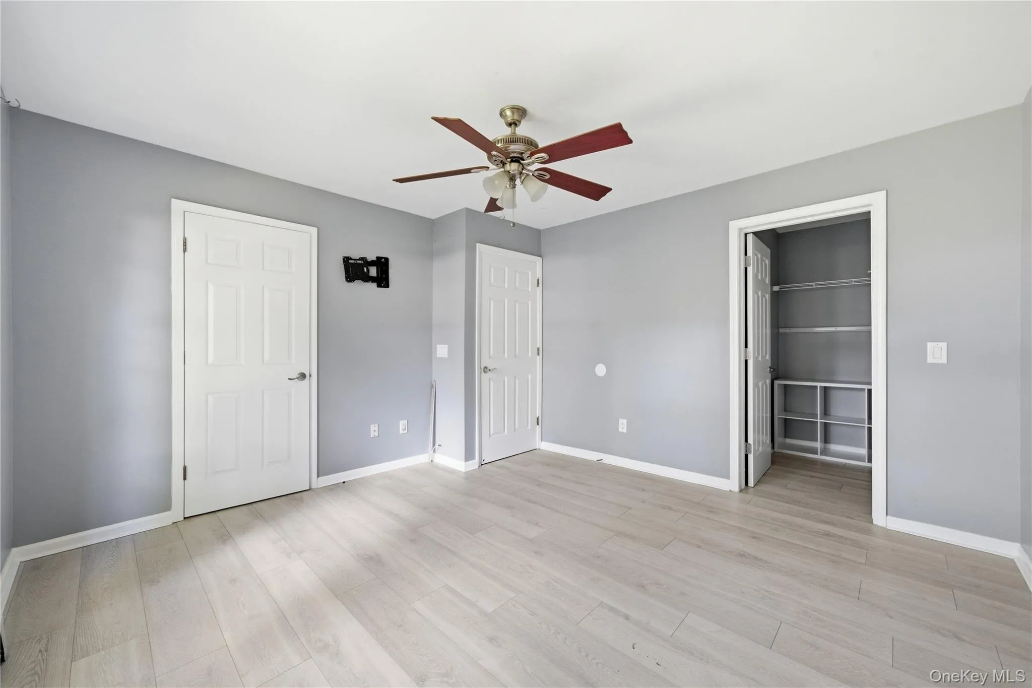 103 Hampton Avenue, Brookhaven, NY, 3 Bedrooms Bedrooms, 6 Rooms Rooms,1 BathroomBathrooms,Residential,For Rent,Hampton,0,1007063 103 Hampton Avenue, Brookhaven, NY, 3 Bedrooms Bedrooms, 6 Rooms Rooms,1 BathroomBathrooms,Residential,For Rent,Hampton,0,1007063