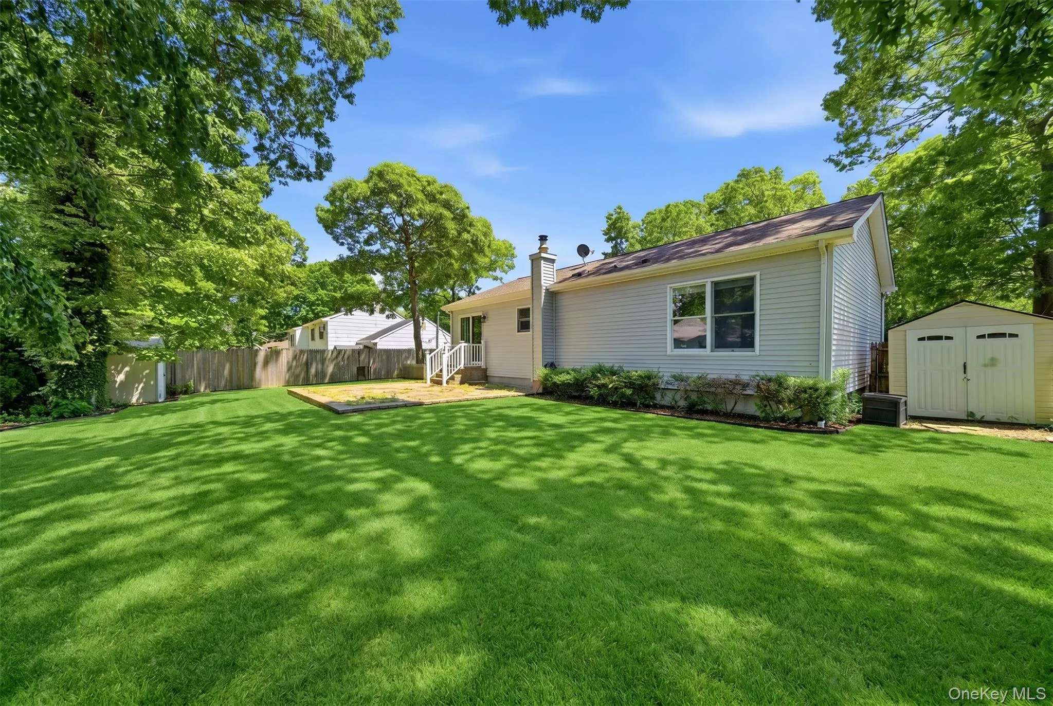 103 Hampton Avenue, Brookhaven, NY, 3 Bedrooms Bedrooms, 6 Rooms Rooms,1 BathroomBathrooms,Residential,For Rent,Hampton,0,1007063 103 Hampton Avenue, Brookhaven, NY, 3 Bedrooms Bedrooms, 6 Rooms Rooms,1 BathroomBathrooms,Residential,For Rent,Hampton,0,1007063
