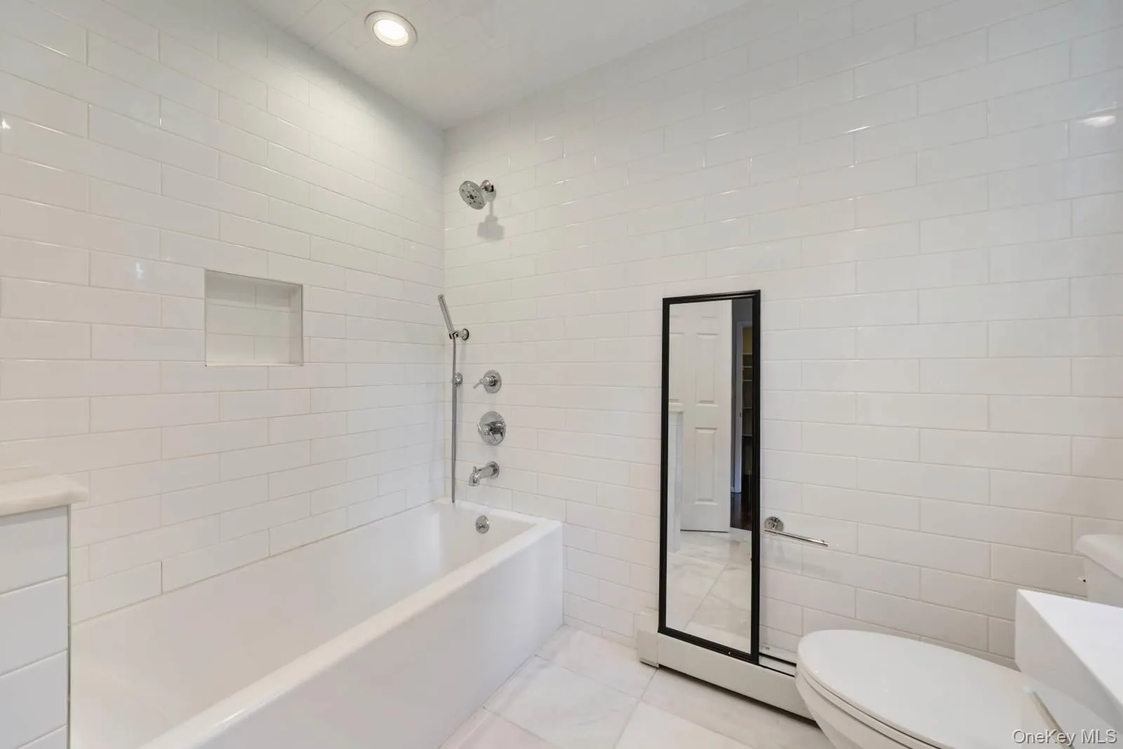 10 Demarest Road, Ramapo, NY, 6 Bedrooms Bedrooms, 14 Rooms Rooms,3 BathroomsBathrooms,Residential,For Rent,Demarest,0,1007064 10 Demarest Road, Ramapo, NY, 6 Bedrooms Bedrooms, 14 Rooms Rooms,3 BathroomsBathrooms,Residential,For Rent,Demarest,0,1007064
