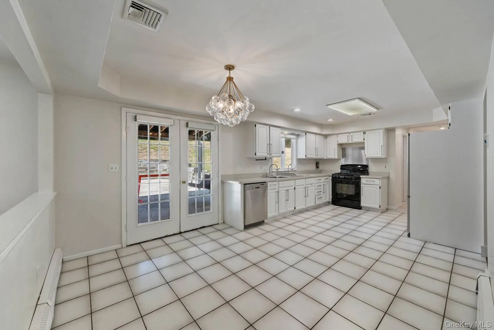 10 Demarest Road, Ramapo, NY, 6 Bedrooms Bedrooms, 14 Rooms Rooms,3 BathroomsBathrooms,Residential,For Rent,Demarest,0,1007064 10 Demarest Road, Ramapo, NY, 6 Bedrooms Bedrooms, 14 Rooms Rooms,3 BathroomsBathrooms,Residential,For Rent,Demarest,0,1007064