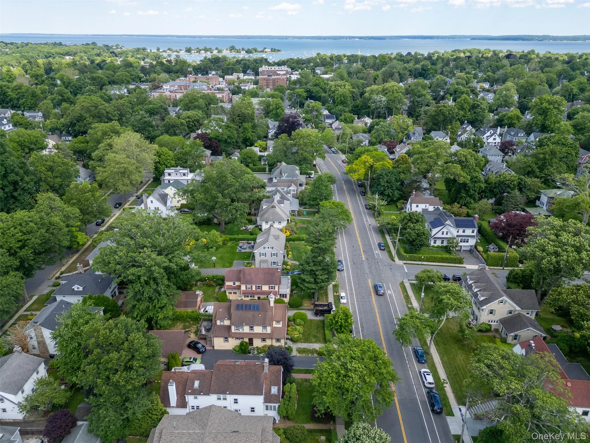 Close to LI sound and downtown Larchmont Close to LI sound and downtown Larchmont
