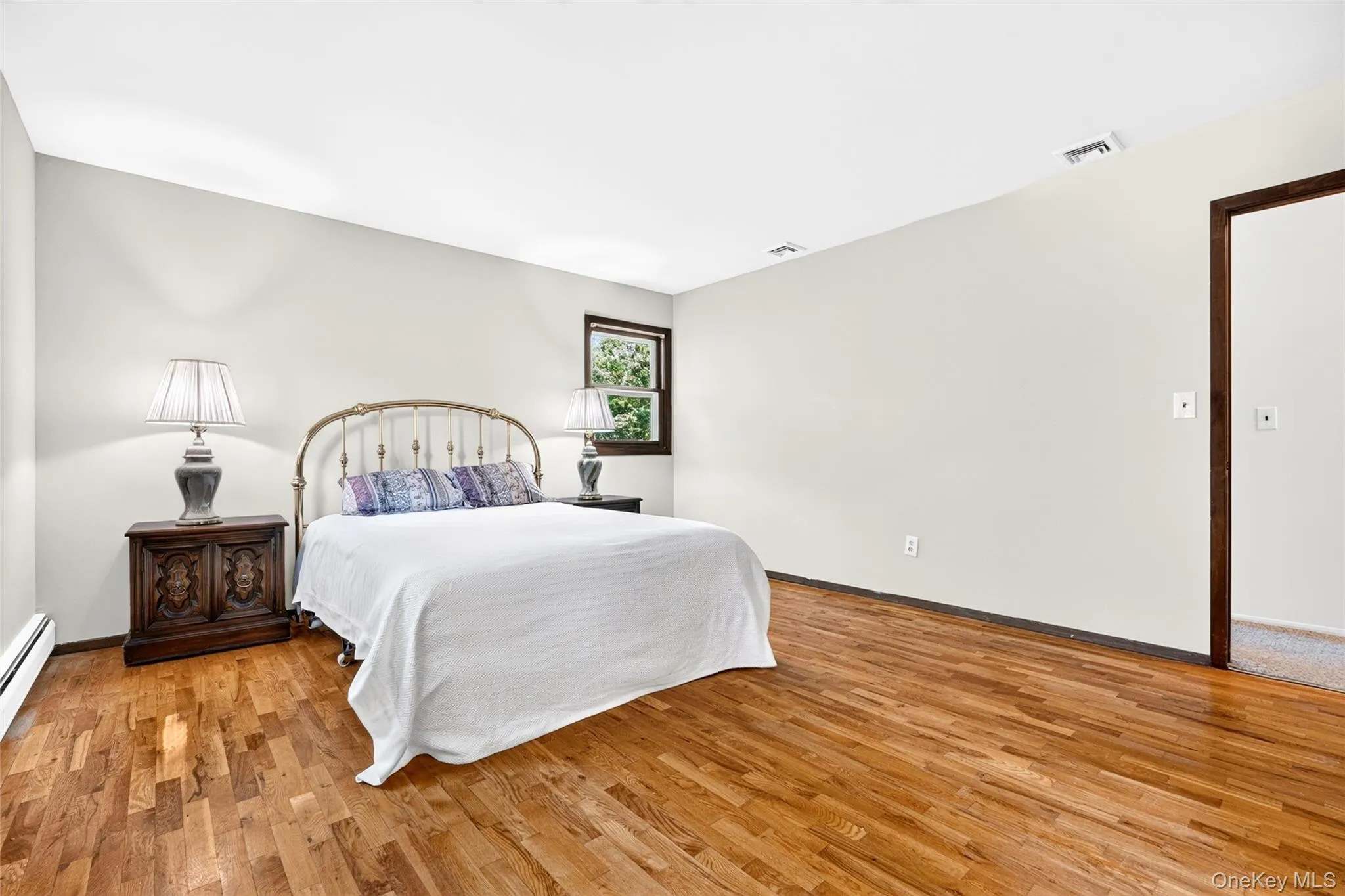 81 Poplar Street, Clarkstown, NY, 4 Bedrooms Bedrooms, 9 Rooms Rooms,3 BathroomsBathrooms,Residential,For Rent,Poplar,0,1007069 81 Poplar Street, Clarkstown, NY, 4 Bedrooms Bedrooms, 9 Rooms Rooms,3 BathroomsBathrooms,Residential,For Rent,Poplar,0,1007069