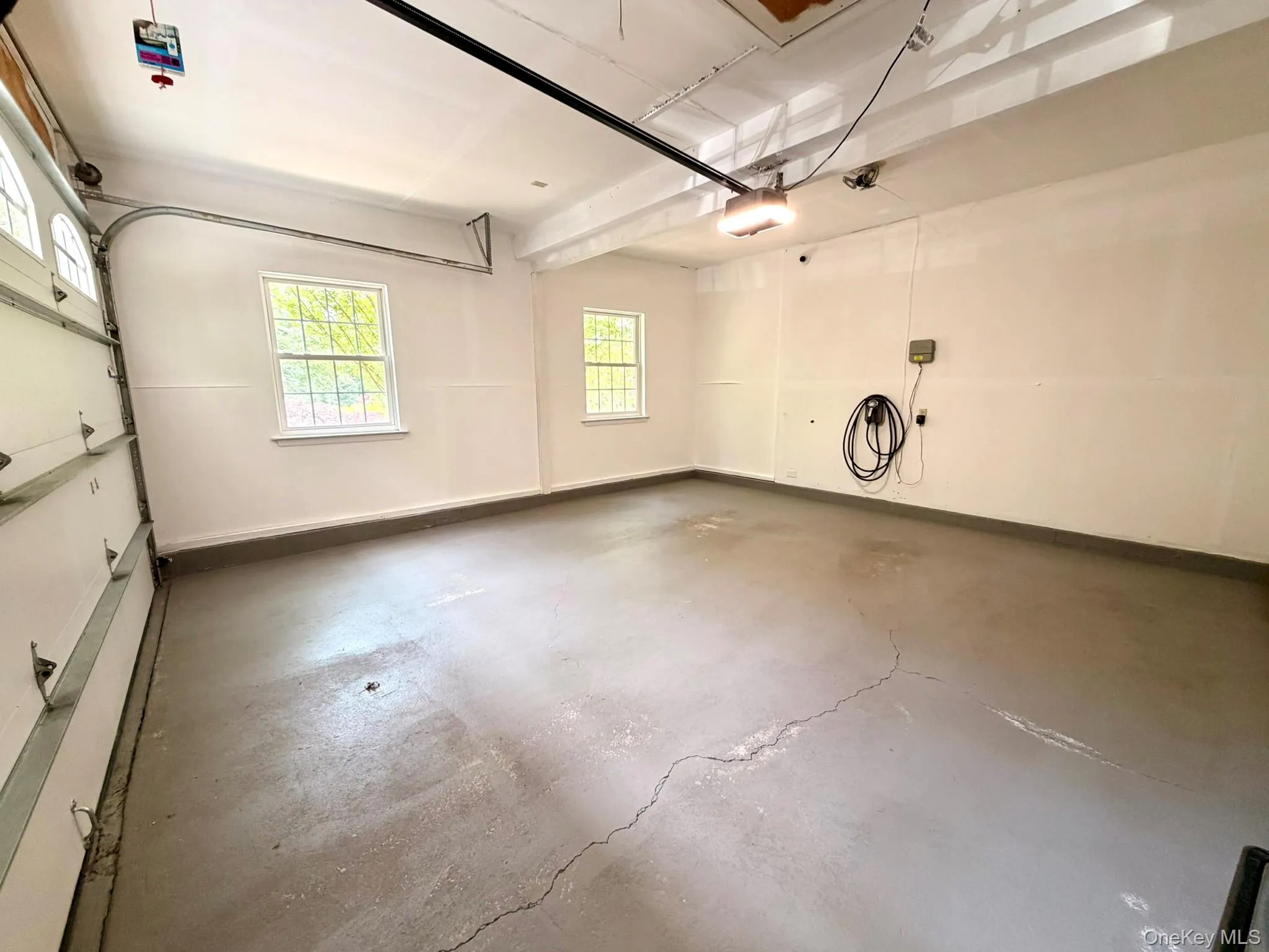 Attached 2 Car Garage Attached 2 Car Garage