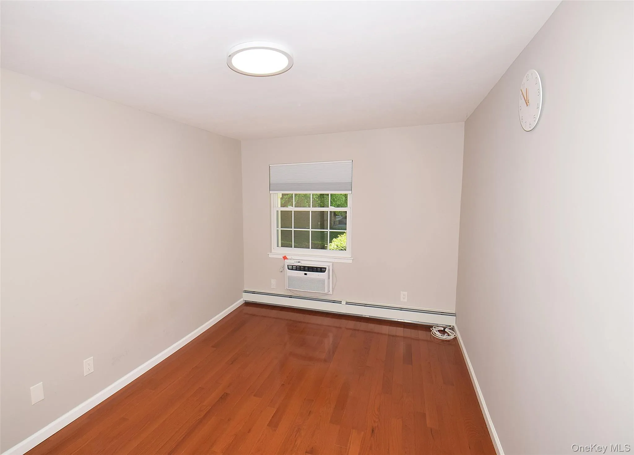 20804 Robert Road, New York, NY, 1 Bedroom Bedrooms, 3 Rooms Rooms,1 BathroomBathrooms,Residential Lease,For Rent,Robert,0,1007080 20804 Robert Road, New York, NY, 1 Bedroom Bedrooms, 3 Rooms Rooms,1 BathroomBathrooms,Residential Lease,For Rent,Robert,0,1007080