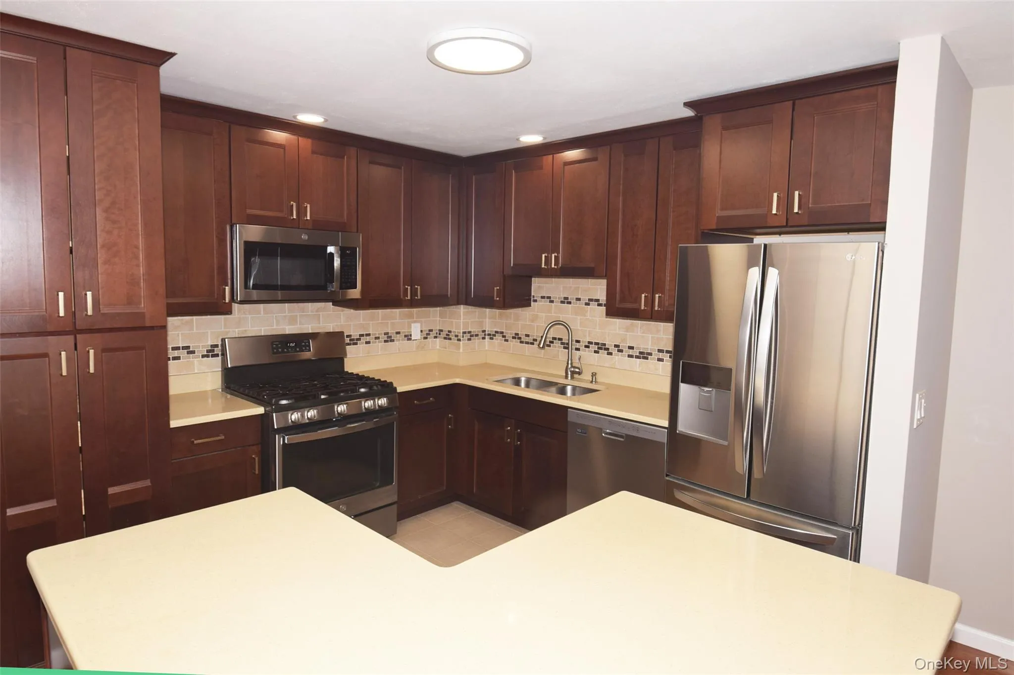 20804 Robert Road, New York, NY, 1 Bedroom Bedrooms, 3 Rooms Rooms,1 BathroomBathrooms,Residential Lease,For Rent,Robert,0,1007080 20804 Robert Road, New York, NY, 1 Bedroom Bedrooms, 3 Rooms Rooms,1 BathroomBathrooms,Residential Lease,For Rent,Robert,0,1007080