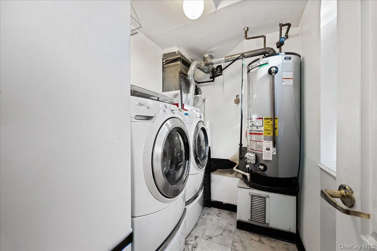 566 Louisiana Avenue, New York, NY, 3 Bedrooms Bedrooms, 6 Rooms Rooms,2 BathroomsBathrooms,Residential,For Rent,Louisiana,0,1007083 566 Louisiana Avenue, New York, NY, 3 Bedrooms Bedrooms, 6 Rooms Rooms,2 BathroomsBathrooms,Residential,For Rent,Louisiana,0,1007083