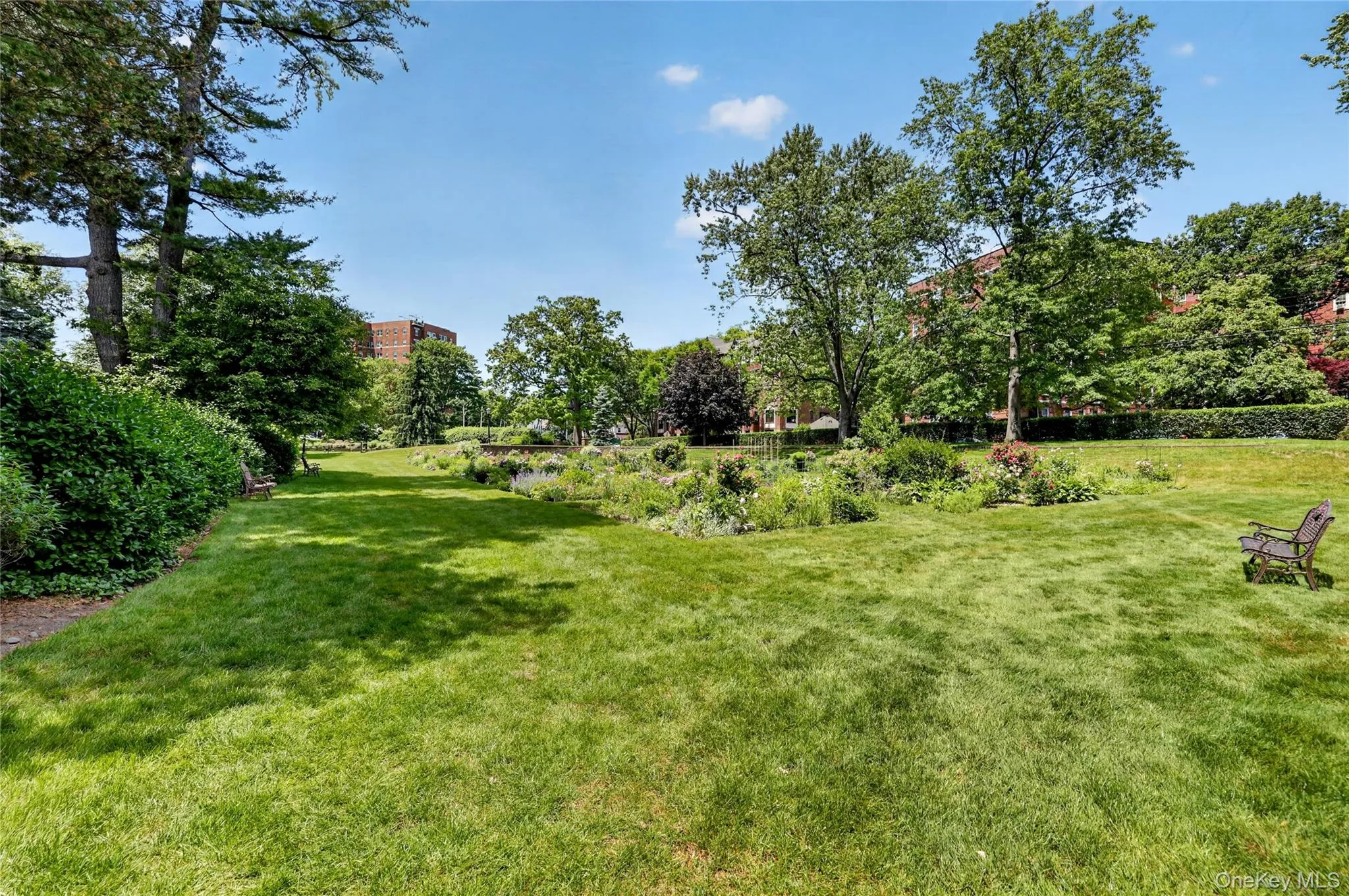 10 Brooklands, Yonkers, NY, 4 Bedrooms Bedrooms, 7 Rooms Rooms,2 BathroomsBathrooms,Residential,For Rent,Brooklands,0,1007086 10 Brooklands, Yonkers, NY, 4 Bedrooms Bedrooms, 7 Rooms Rooms,2 BathroomsBathrooms,Residential,For Rent,Brooklands,0,1007086
