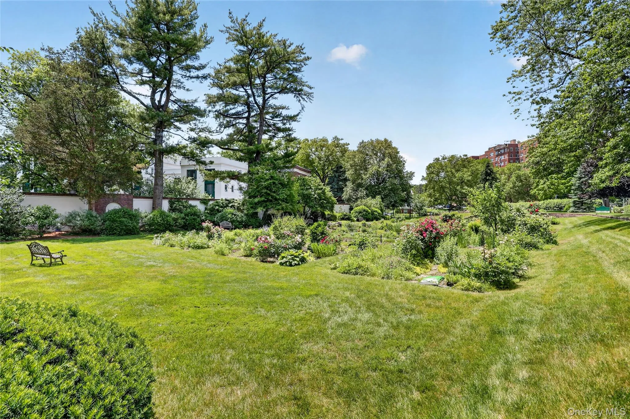 10 Brooklands, Yonkers, NY, 4 Bedrooms Bedrooms, 7 Rooms Rooms,2 BathroomsBathrooms,Residential,For Rent,Brooklands,0,1007086 10 Brooklands, Yonkers, NY, 4 Bedrooms Bedrooms, 7 Rooms Rooms,2 BathroomsBathrooms,Residential,For Rent,Brooklands,0,1007086