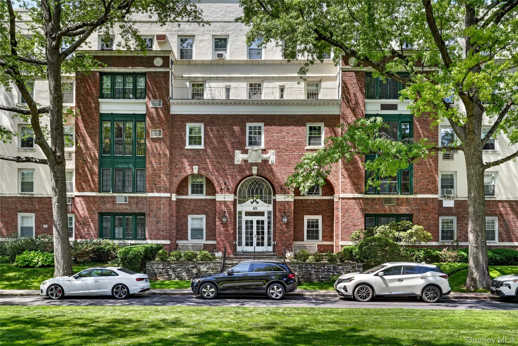 10 Brooklands, Yonkers, NY, 4 Bedrooms Bedrooms, 7 Rooms Rooms,2 BathroomsBathrooms,Residential,For Rent,Brooklands,0,1007086 10 Brooklands, Yonkers, NY, 4 Bedrooms Bedrooms, 7 Rooms Rooms,2 BathroomsBathrooms,Residential,For Rent,Brooklands,0,1007086