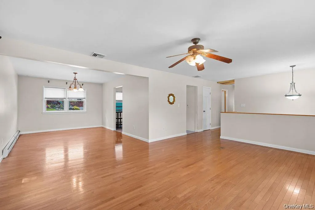 9 Jackson Street, Woodbury, NY, 4 Bedrooms Bedrooms, 7 Rooms Rooms,3 BathroomsBathrooms,Residential Lease,For Rent,Jackson,0,1007089 9 Jackson Street, Woodbury, NY, 4 Bedrooms Bedrooms, 7 Rooms Rooms,3 BathroomsBathrooms,Residential Lease,For Rent,Jackson,0,1007089
