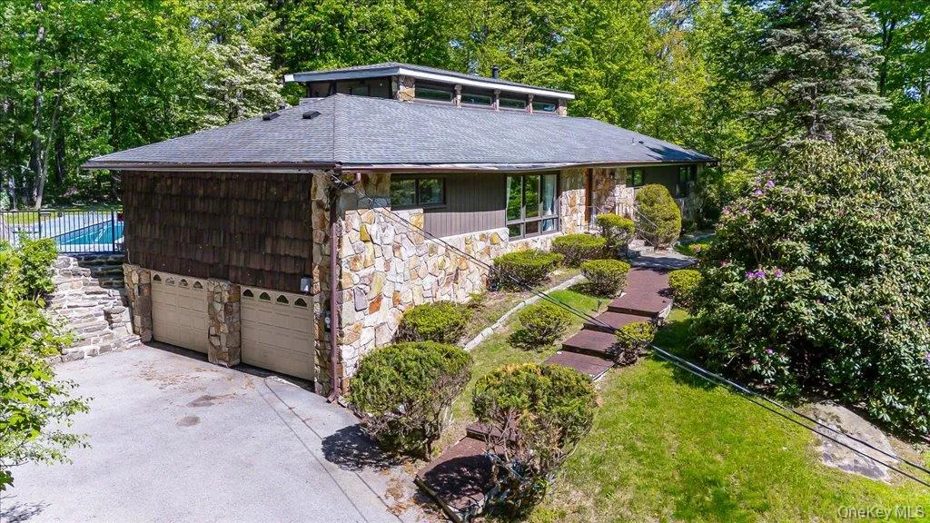 31 Dogwood Hills Road, Newburgh (town), NY, 3 Bedrooms Bedrooms, 11 Rooms Rooms,3 BathroomsBathrooms,Residential,For Rent,Dogwood Hills,0,1007092 31 Dogwood Hills Road, Newburgh (town), NY, 3 Bedrooms Bedrooms, 11 Rooms Rooms,3 BathroomsBathrooms,Residential,For Rent,Dogwood Hills,0,1007092