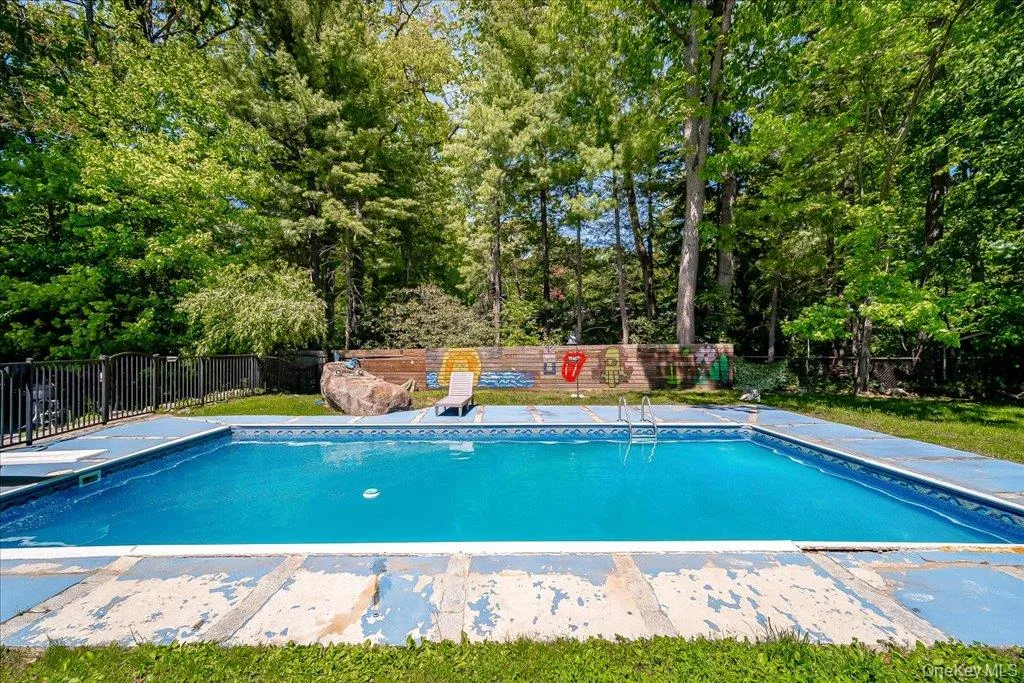 31 Dogwood Hills Road, Newburgh (town), NY, 3 Bedrooms Bedrooms, 11 Rooms Rooms,3 BathroomsBathrooms,Residential,For Rent,Dogwood Hills,0,1007092 31 Dogwood Hills Road, Newburgh (town), NY, 3 Bedrooms Bedrooms, 11 Rooms Rooms,3 BathroomsBathrooms,Residential,For Rent,Dogwood Hills,0,1007092