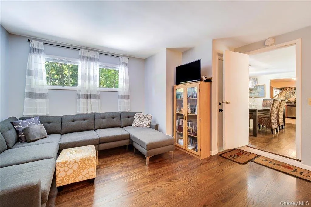 31 Dogwood Hills Road, Newburgh (town), NY, 3 Bedrooms Bedrooms, 11 Rooms Rooms,3 BathroomsBathrooms,Residential,For Rent,Dogwood Hills,0,1007092 31 Dogwood Hills Road, Newburgh (town), NY, 3 Bedrooms Bedrooms, 11 Rooms Rooms,3 BathroomsBathrooms,Residential,For Rent,Dogwood Hills,0,1007092